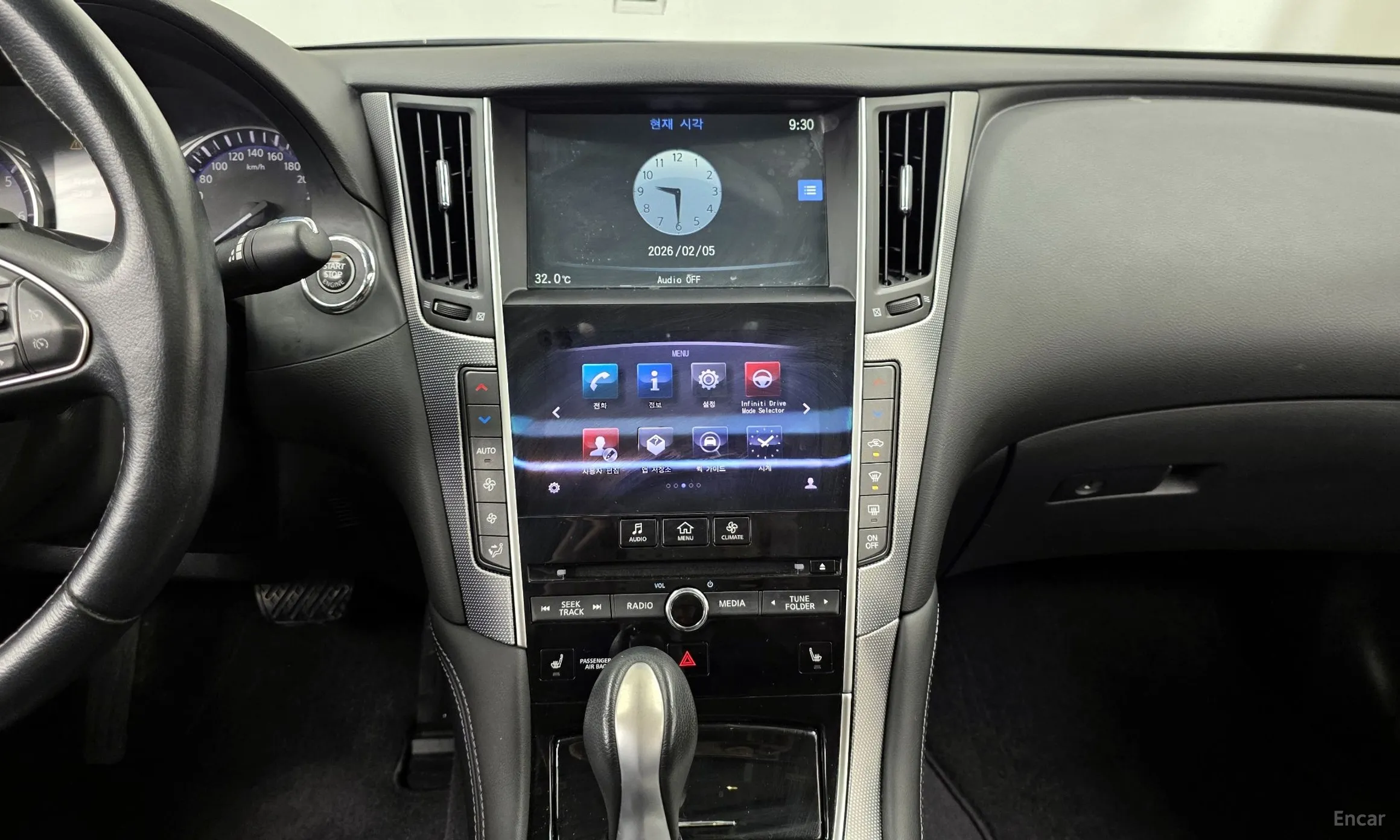 Infiniti Q50 превью 14