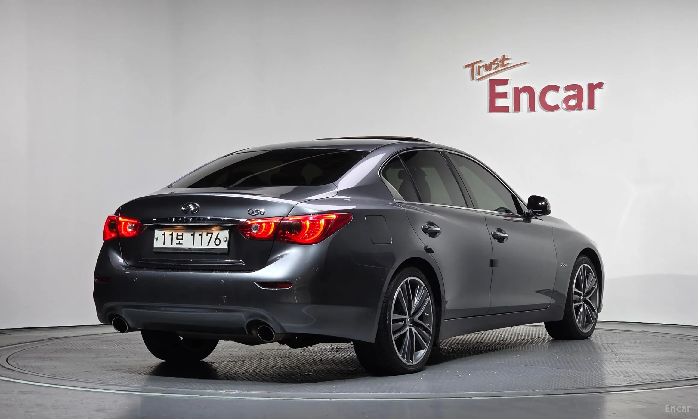 Infiniti Q50