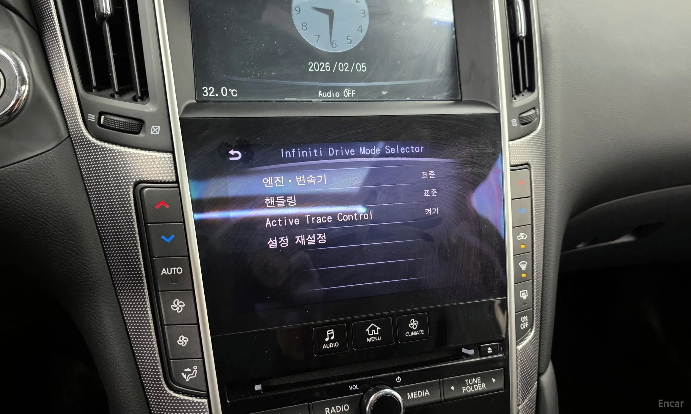 Infiniti Q50 превью 16