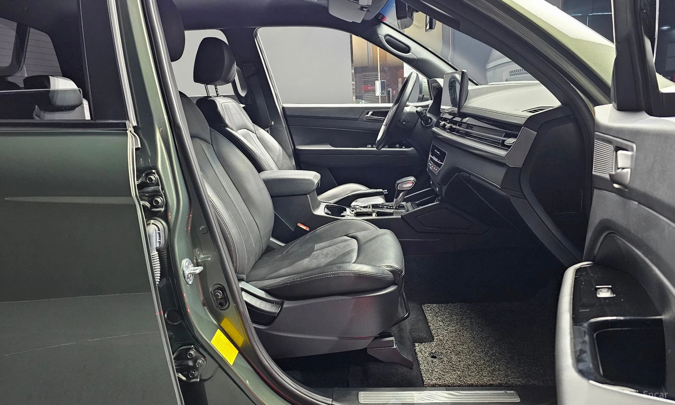KG Mobility (SsangYong) Rexton Sports Khan превью 10