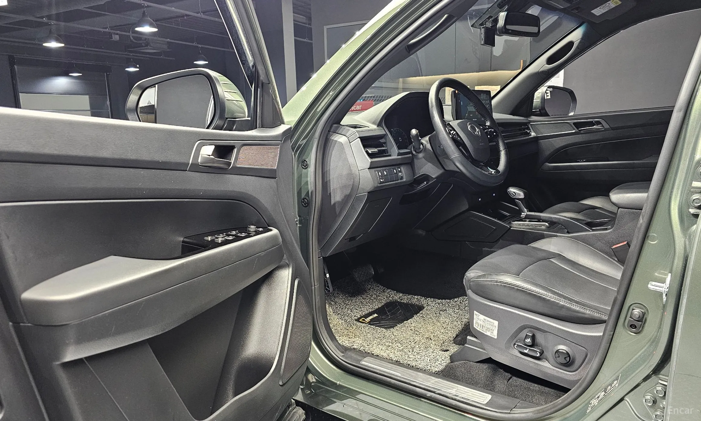 KG Mobility (SsangYong) Rexton Sports Khan превью 11