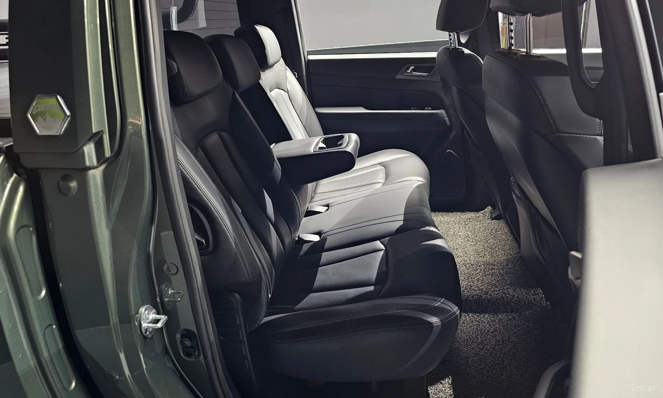 KG Mobility (SsangYong) Rexton Sports Khan превью 12