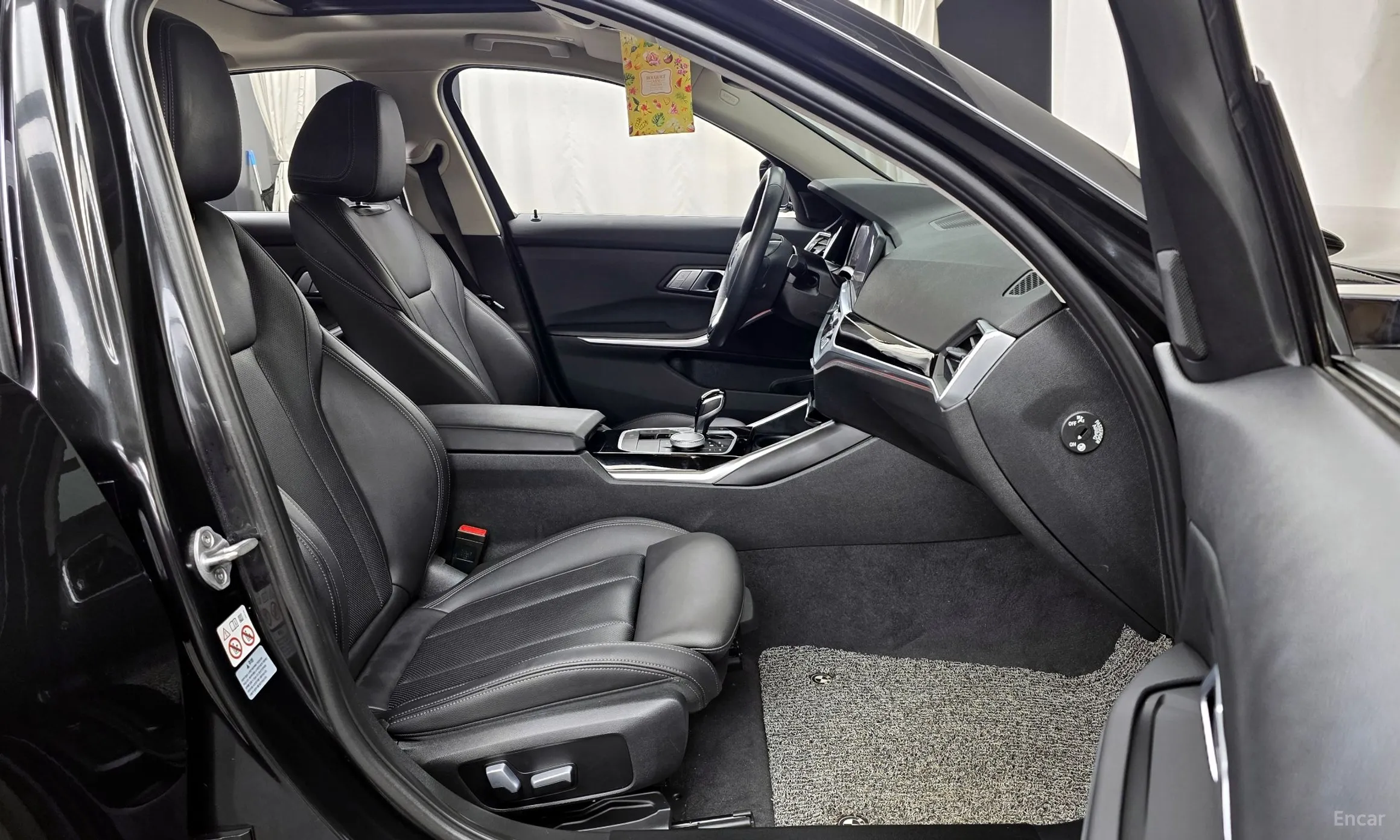 BMW 3 Series (G20) превью 11