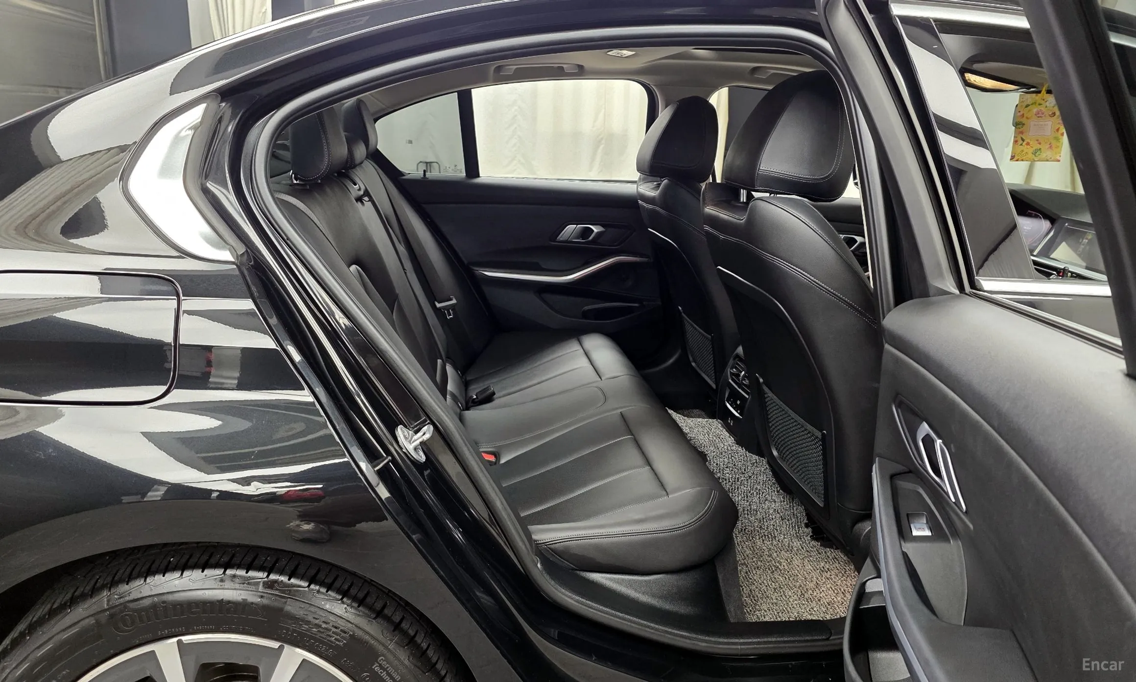 BMW 3 Series (G20) превью 12