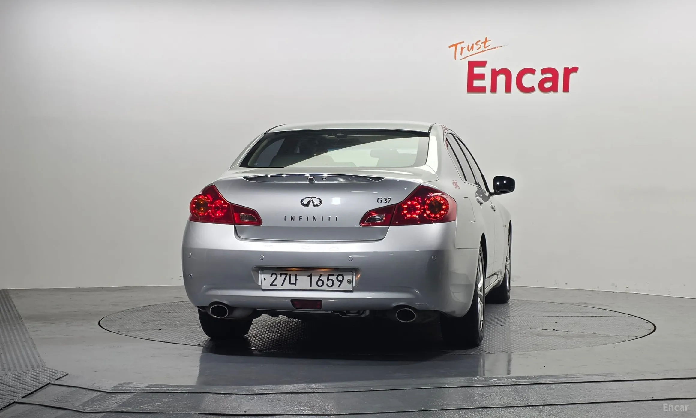 Infiniti G37 превью 4