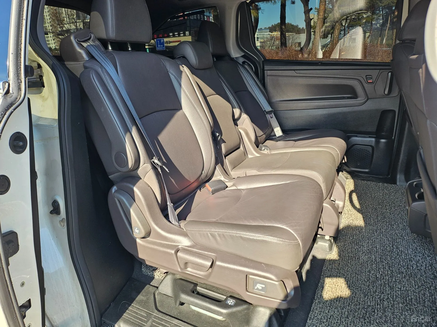 Honda Odyssey превью 15
