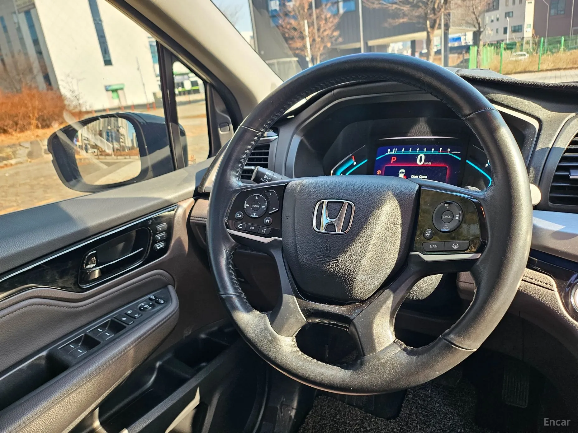 Honda Odyssey превью 18