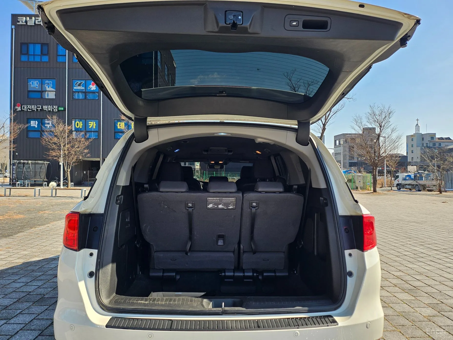 Honda Odyssey превью 9