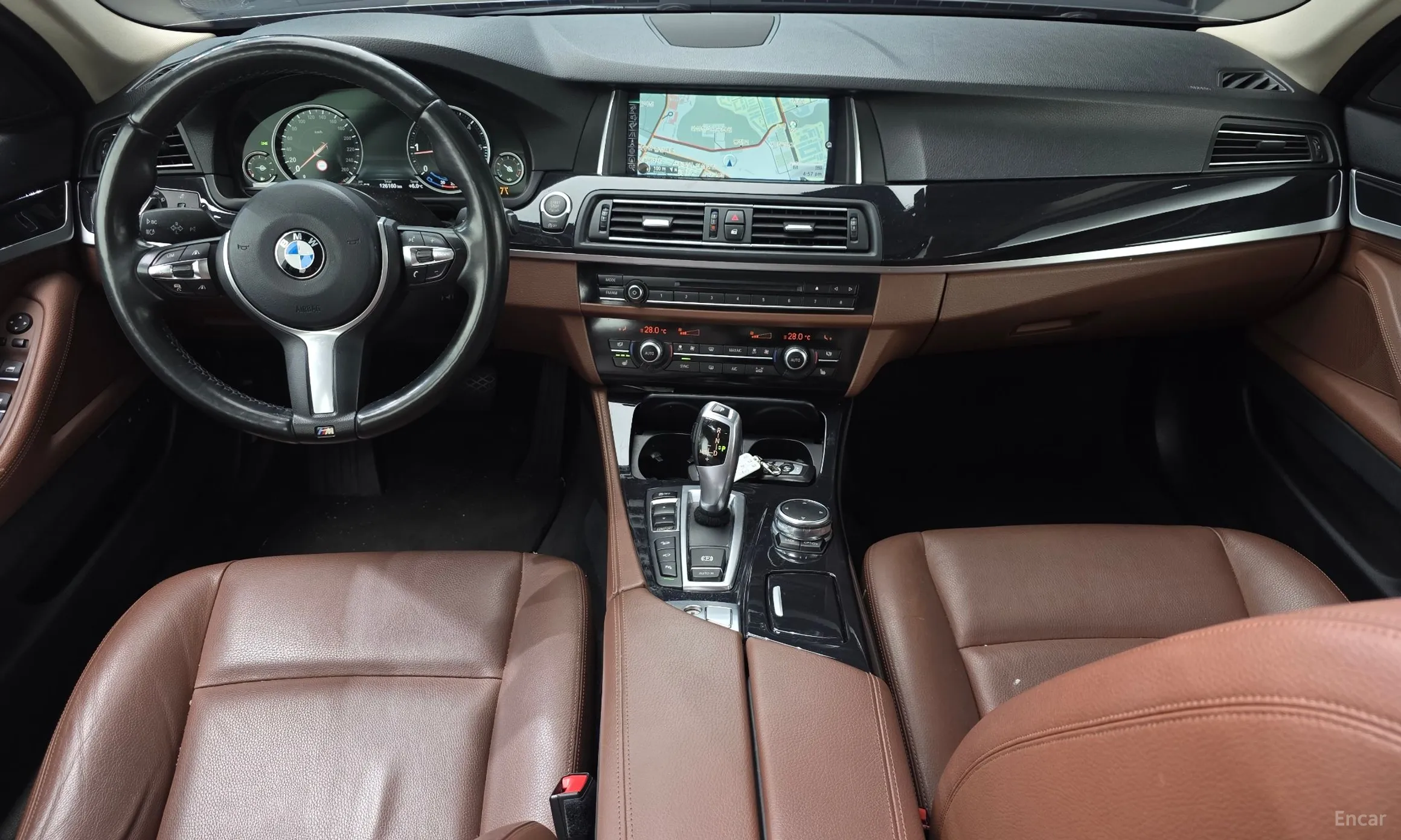 BMW 5 Series (F10) превью 7