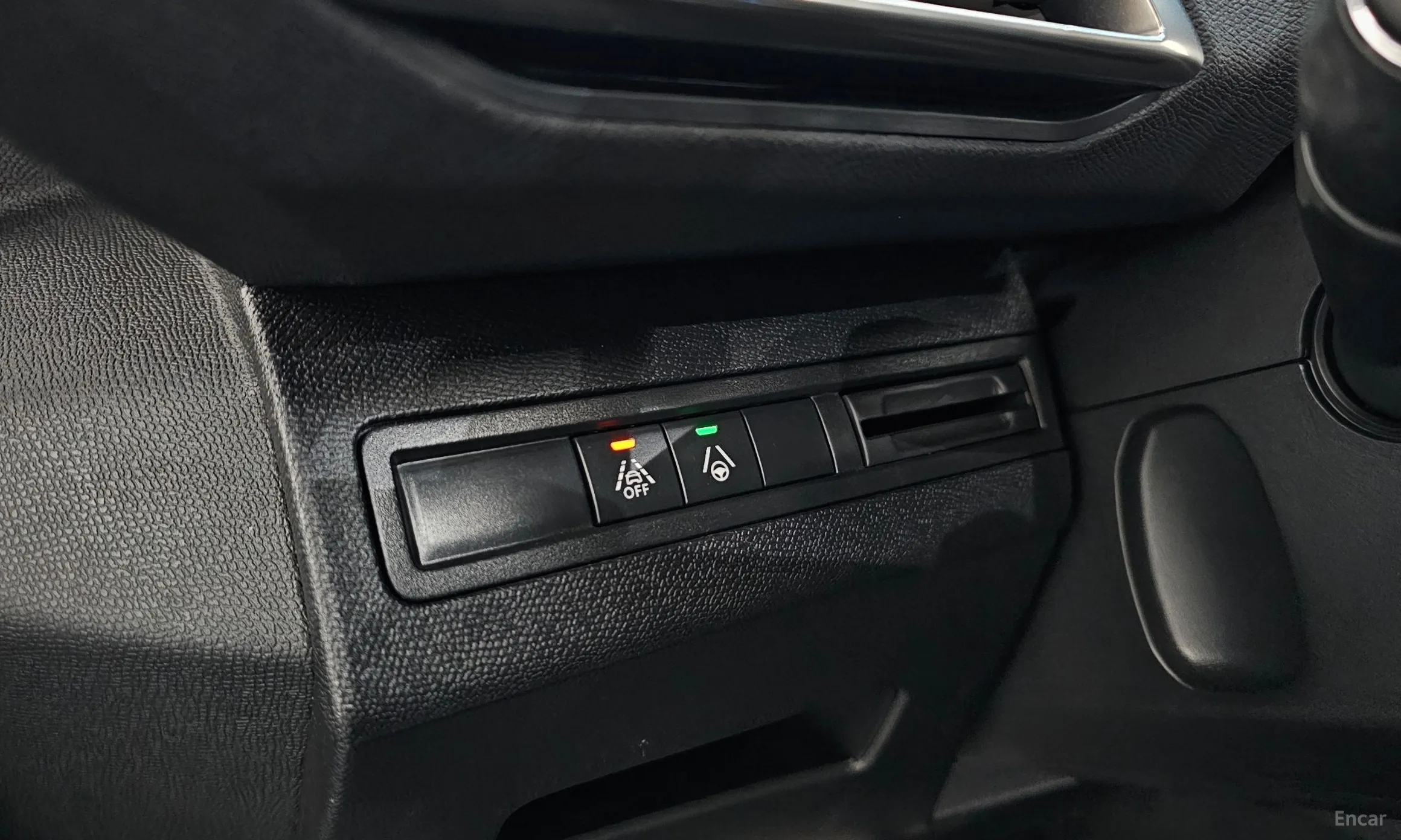 Peugeot 3008 2nd generation превью 14