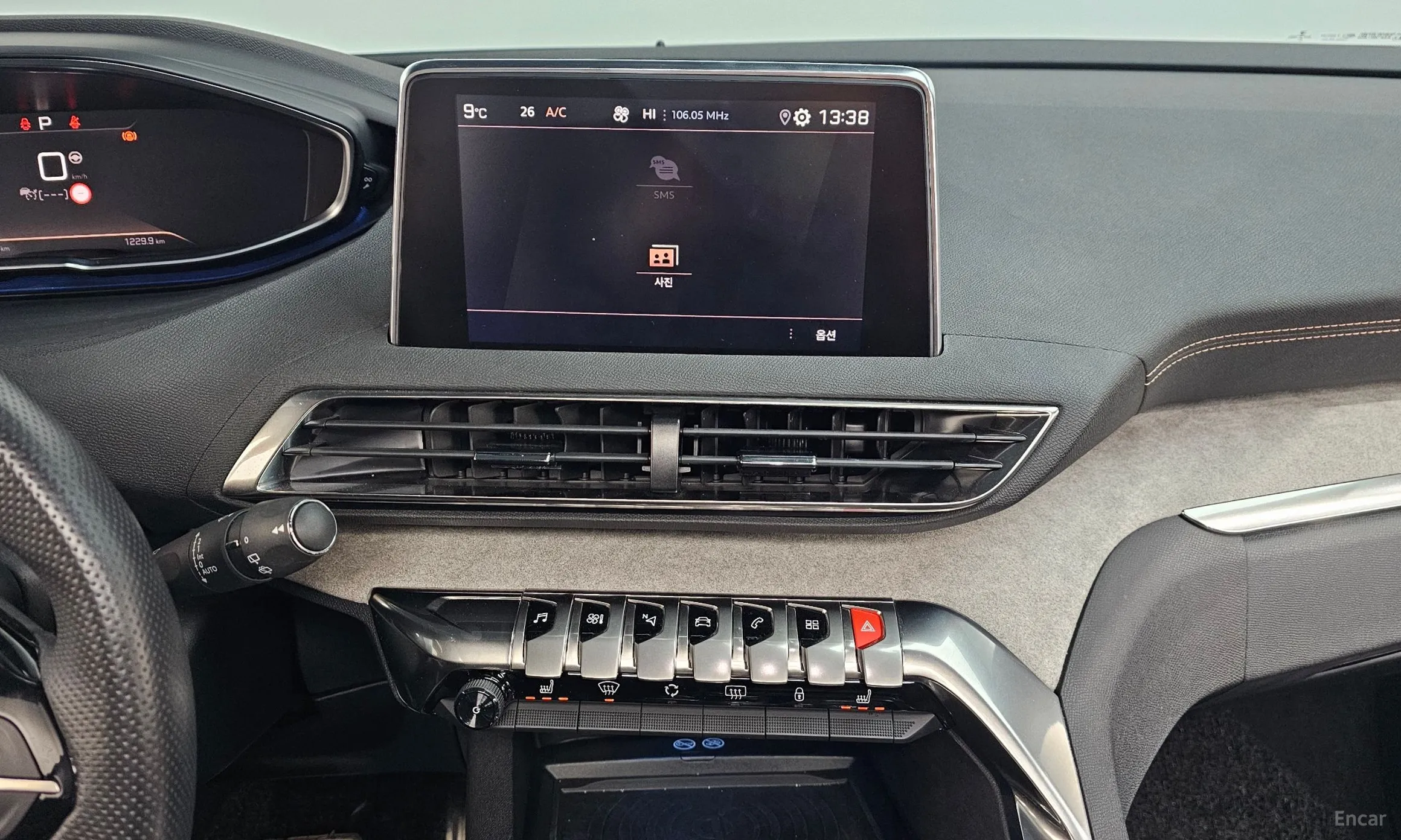 Peugeot 3008 2nd generation превью 15