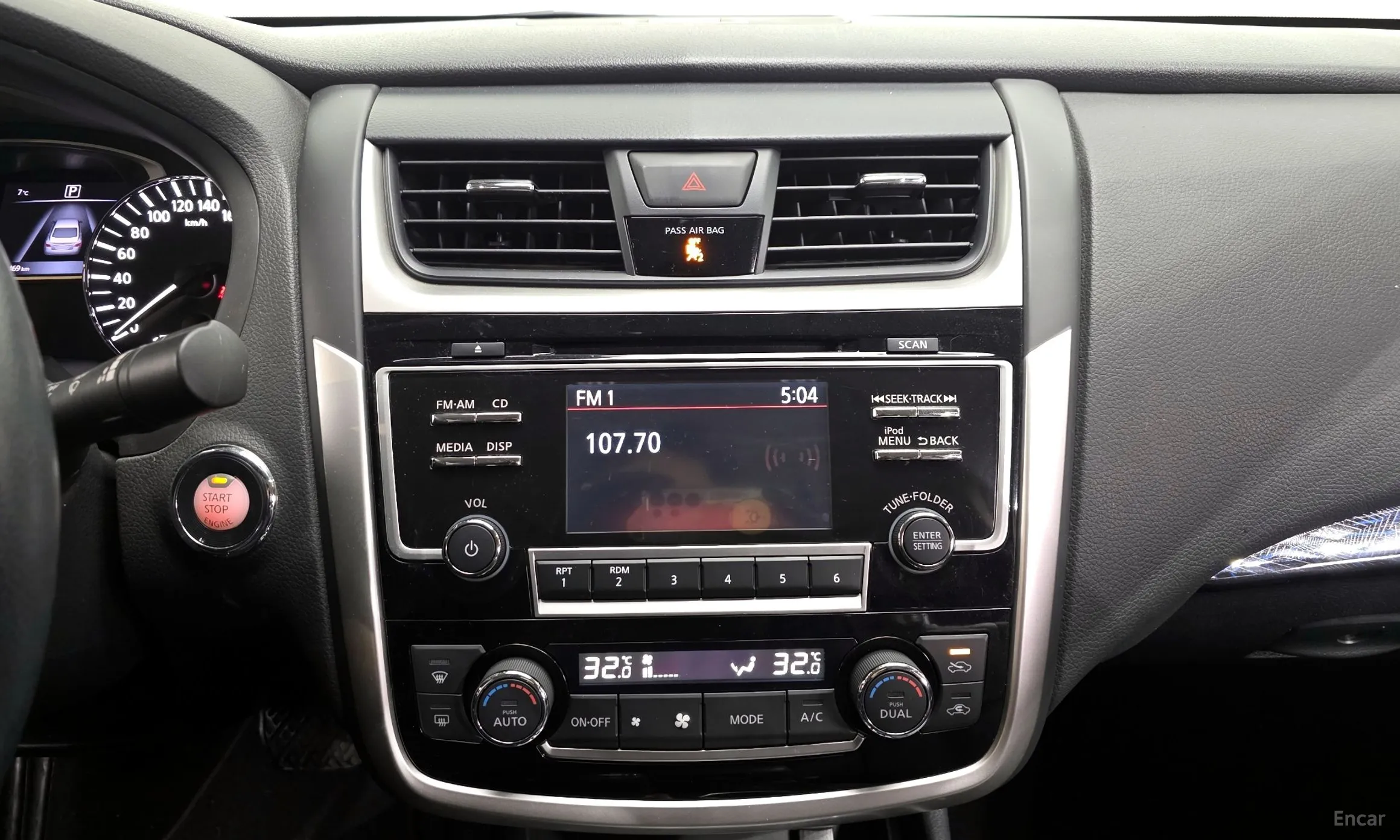 Nissan Altima превью 14