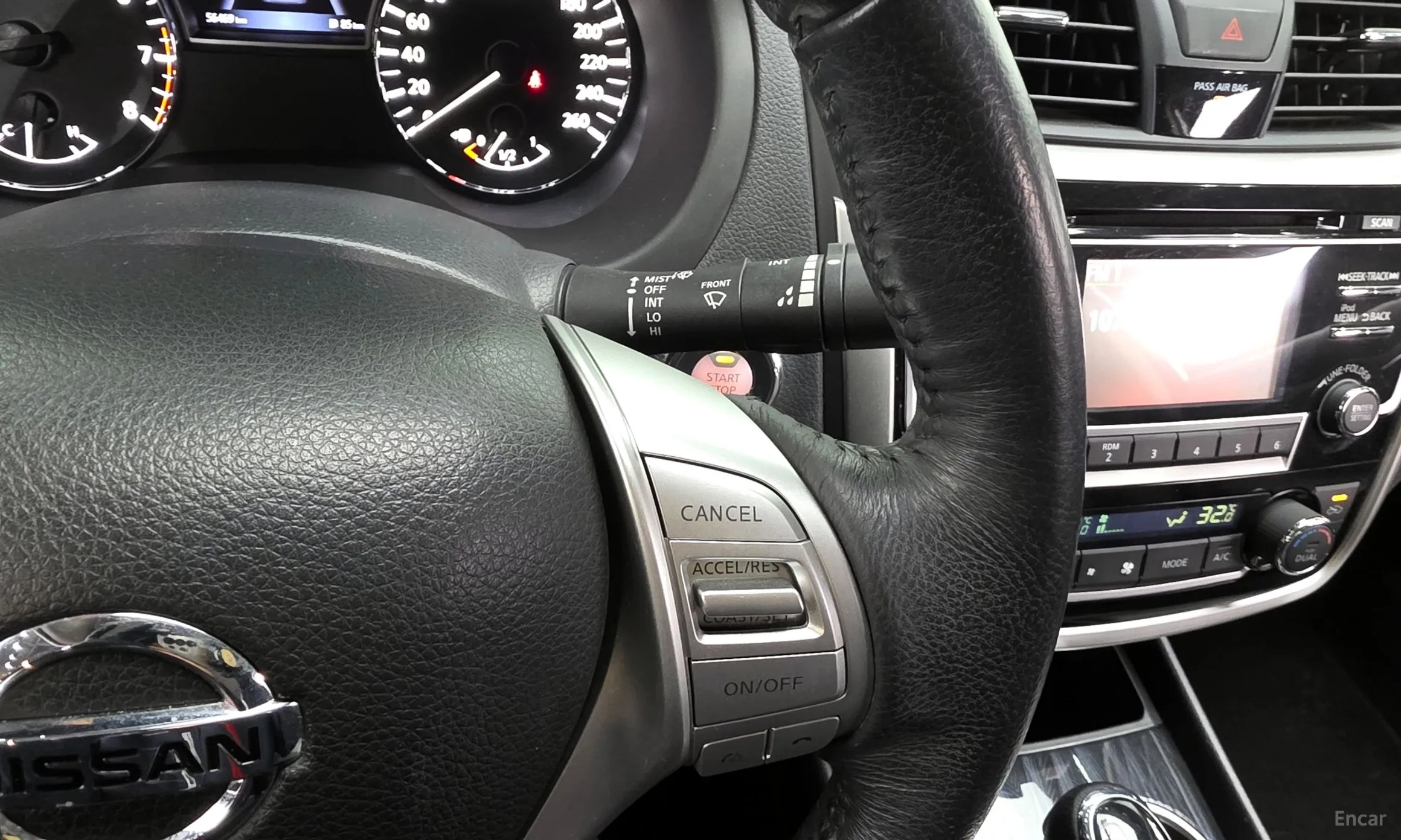 Nissan Altima превью 18