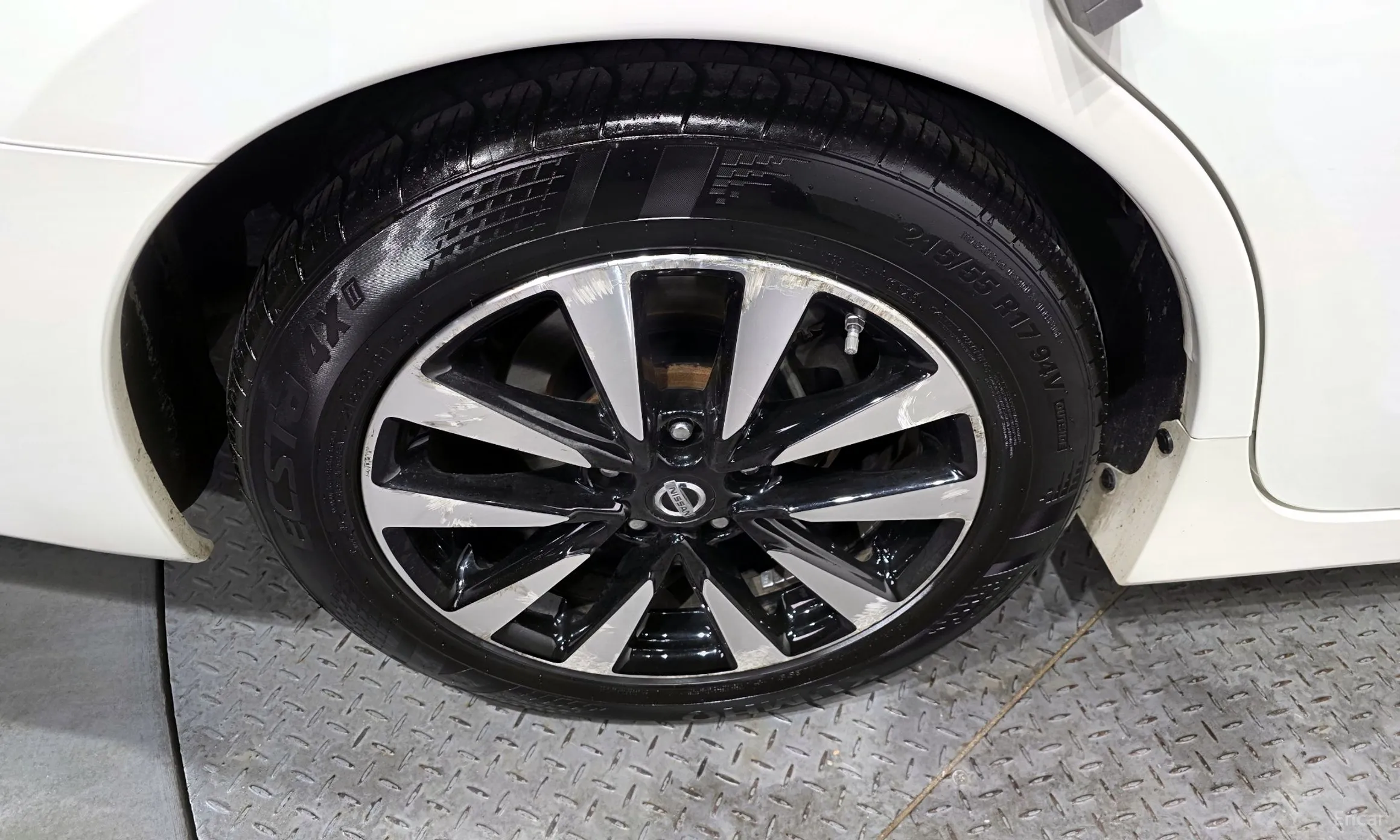 Nissan Altima превью 5