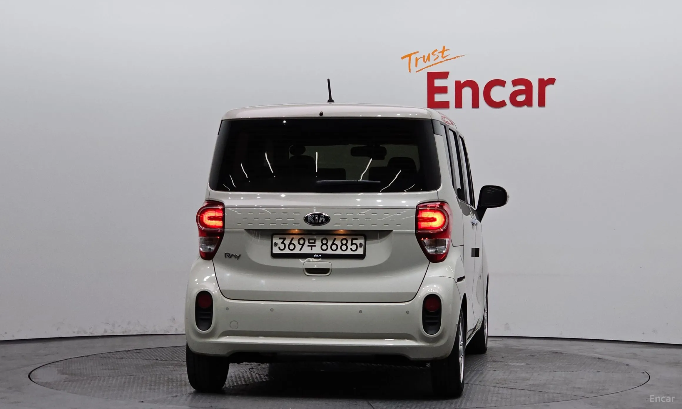 Kia Ray превью 4