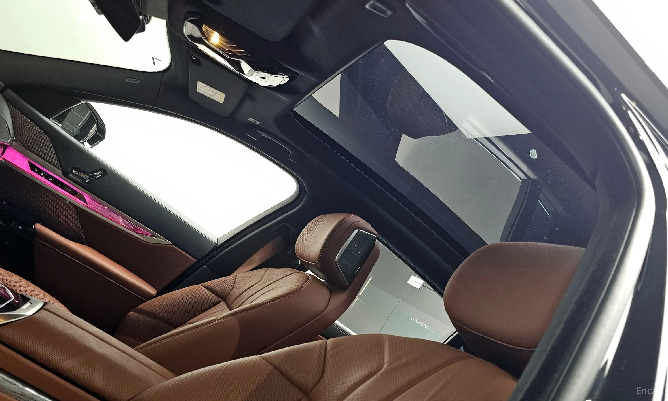 BMW 7 Series (G70) превью 19