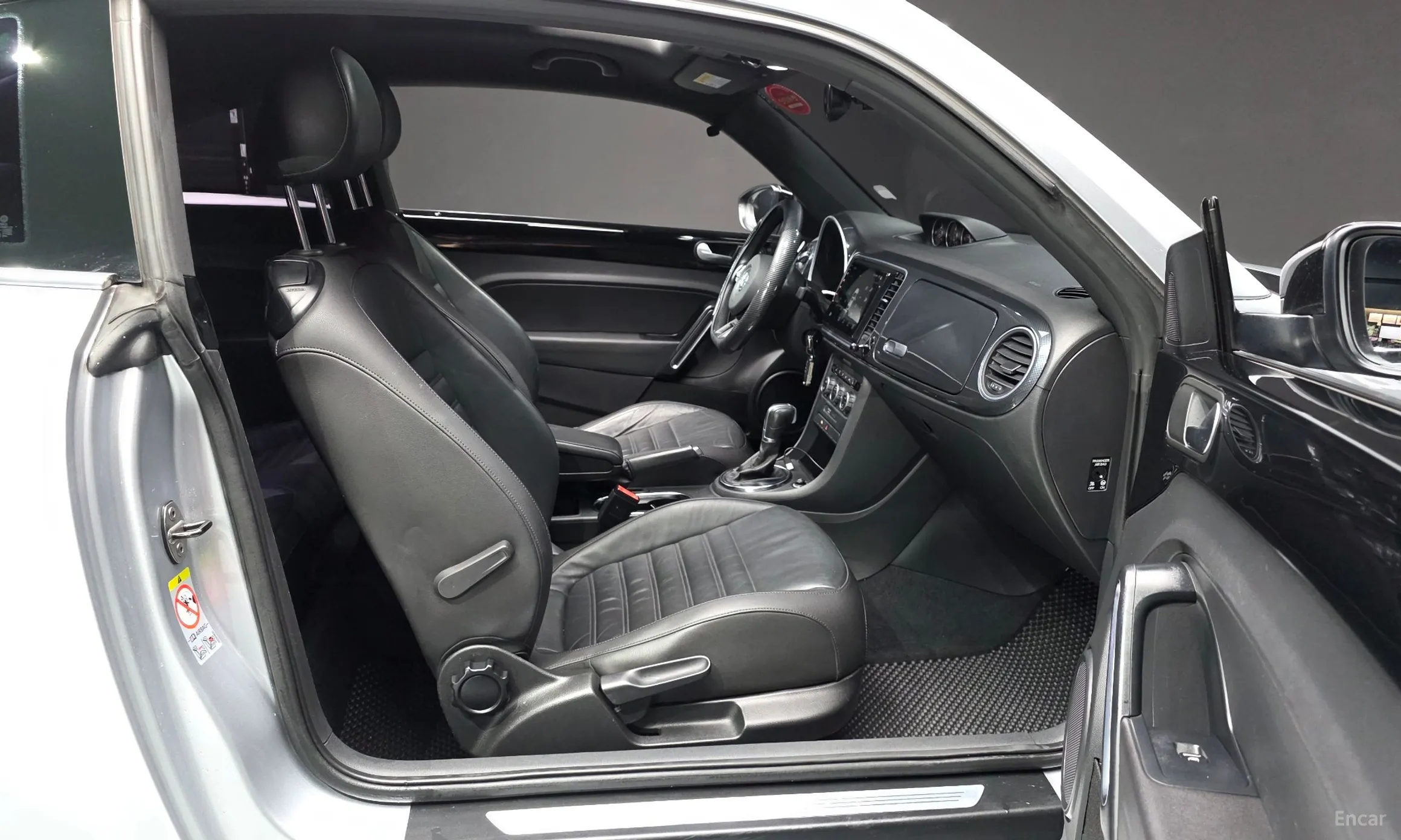 Volkswagen The Beetle превью 10