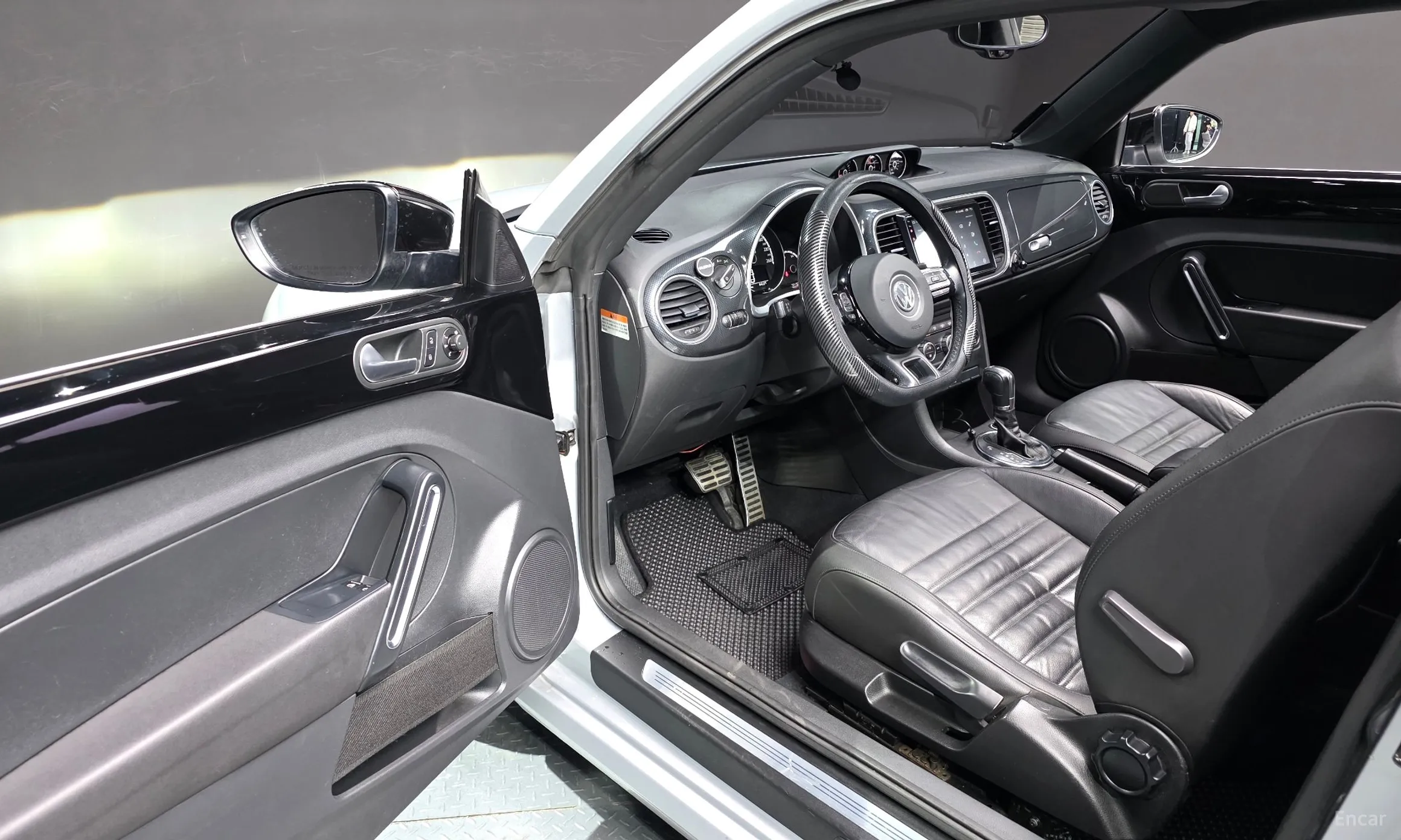 Volkswagen The Beetle превью 11