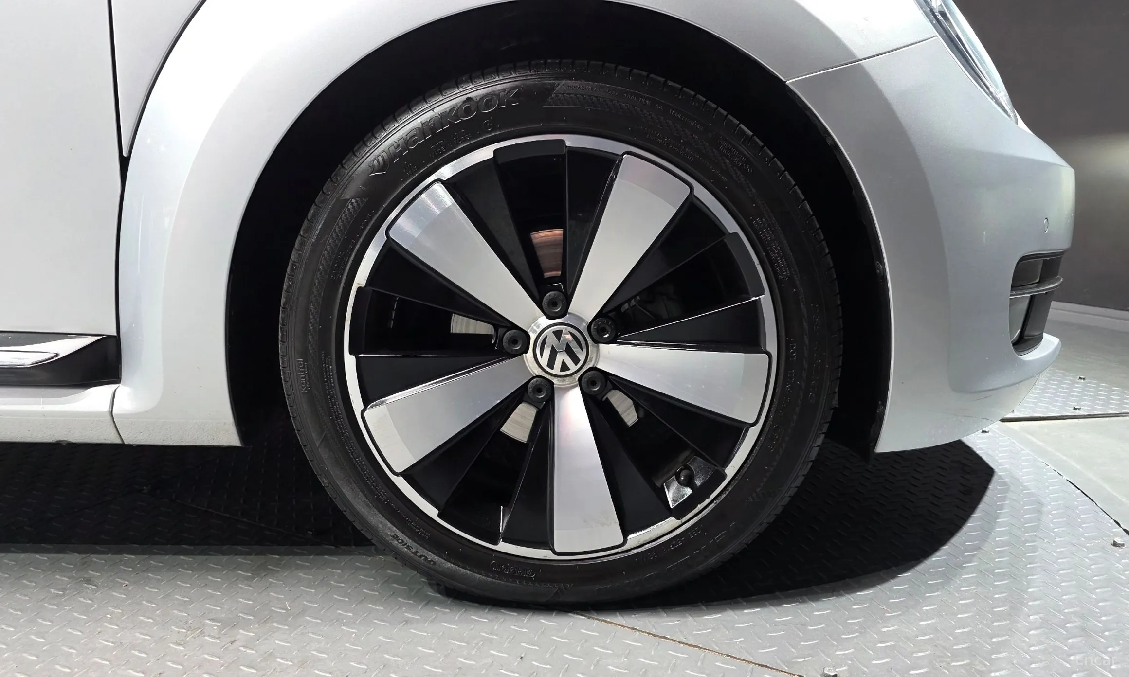 Volkswagen The Beetle превью 5