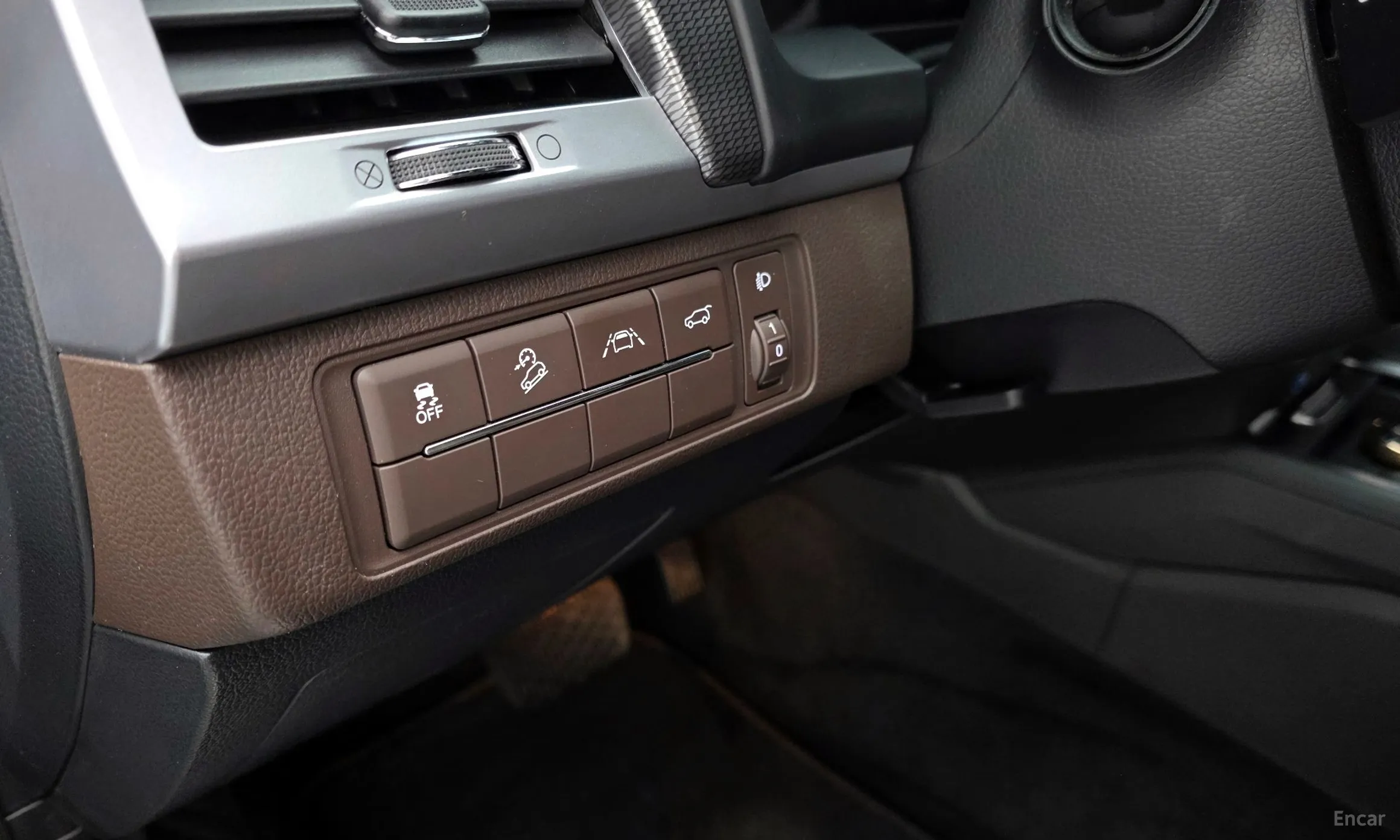 KG Mobility (SsangYong) Rexton превью 16
