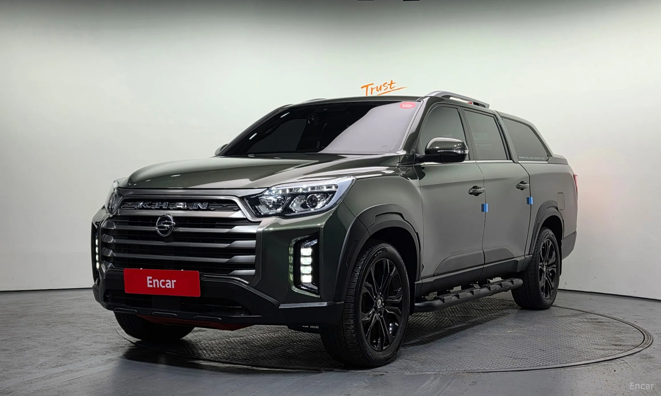 Rexton Sports Khan