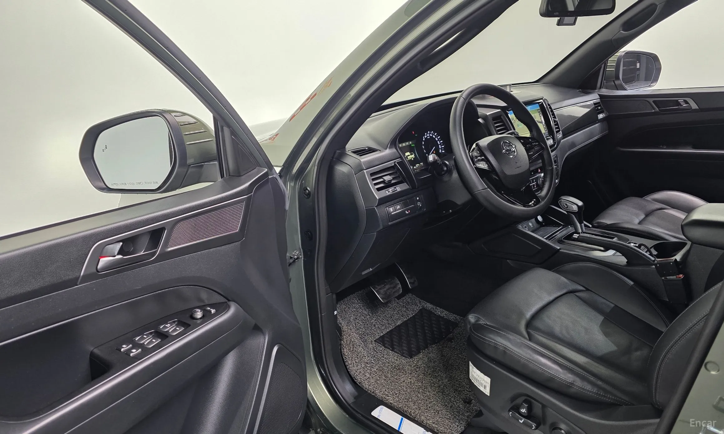 KG Mobility (SsangYong) Rexton Sports Khan превью 11