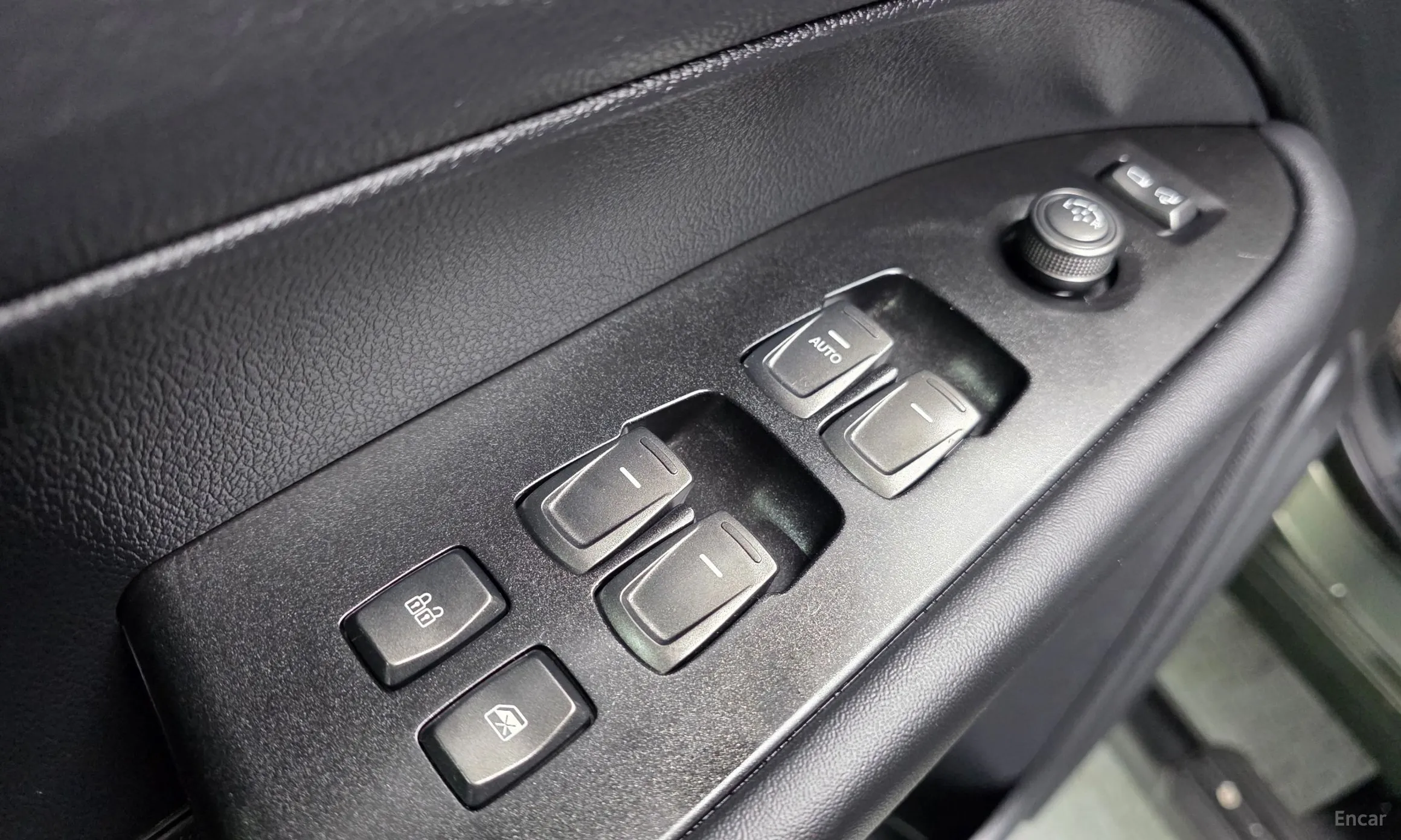 KG Mobility (SsangYong) Rexton Sports Khan превью 12