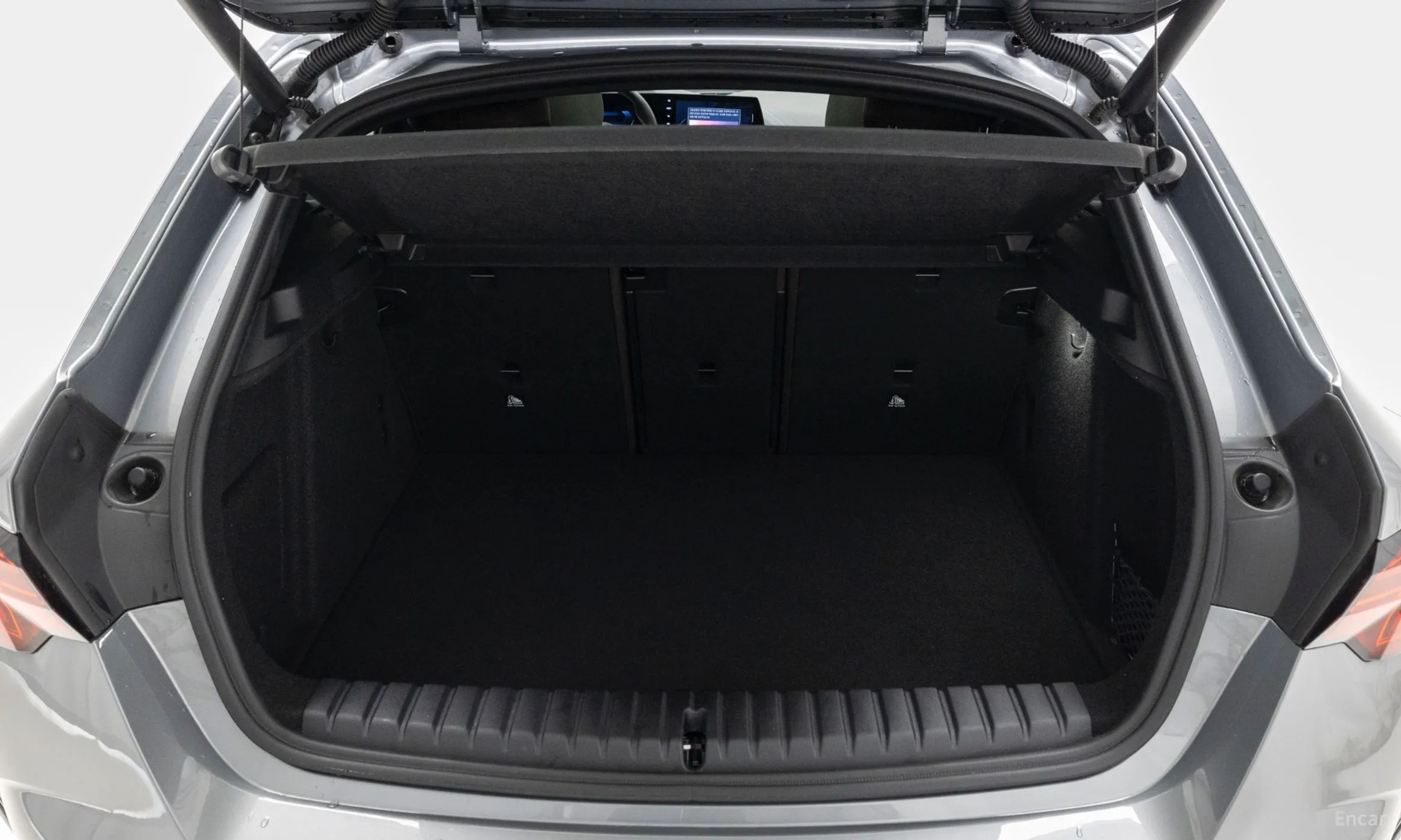BMW 1 Series (F70) превью 16