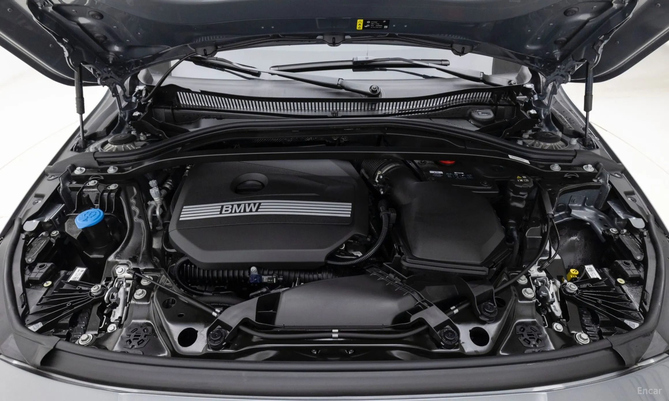 BMW 1 Series (F70) превью 6