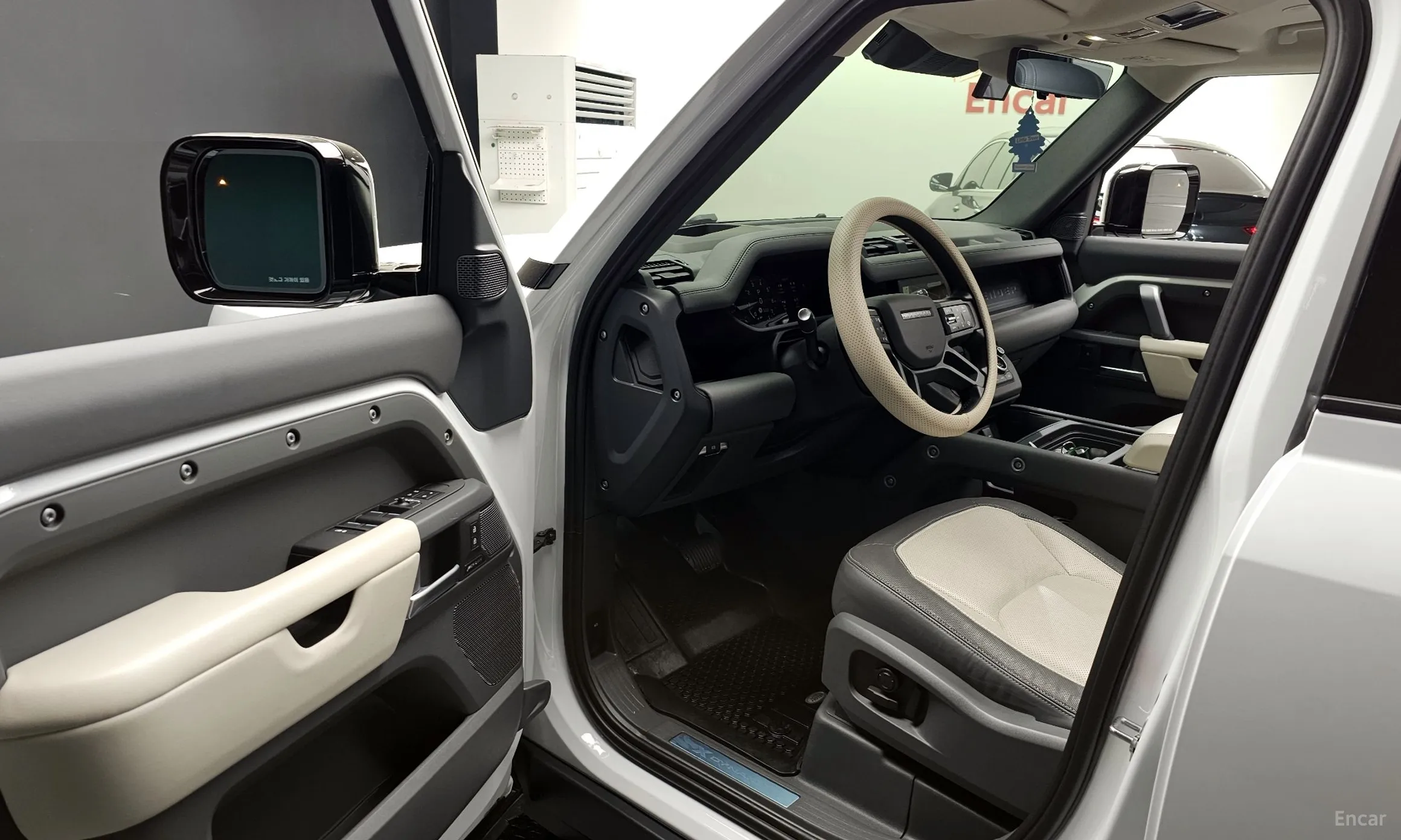 Land Rover Defender (L663) превью 10