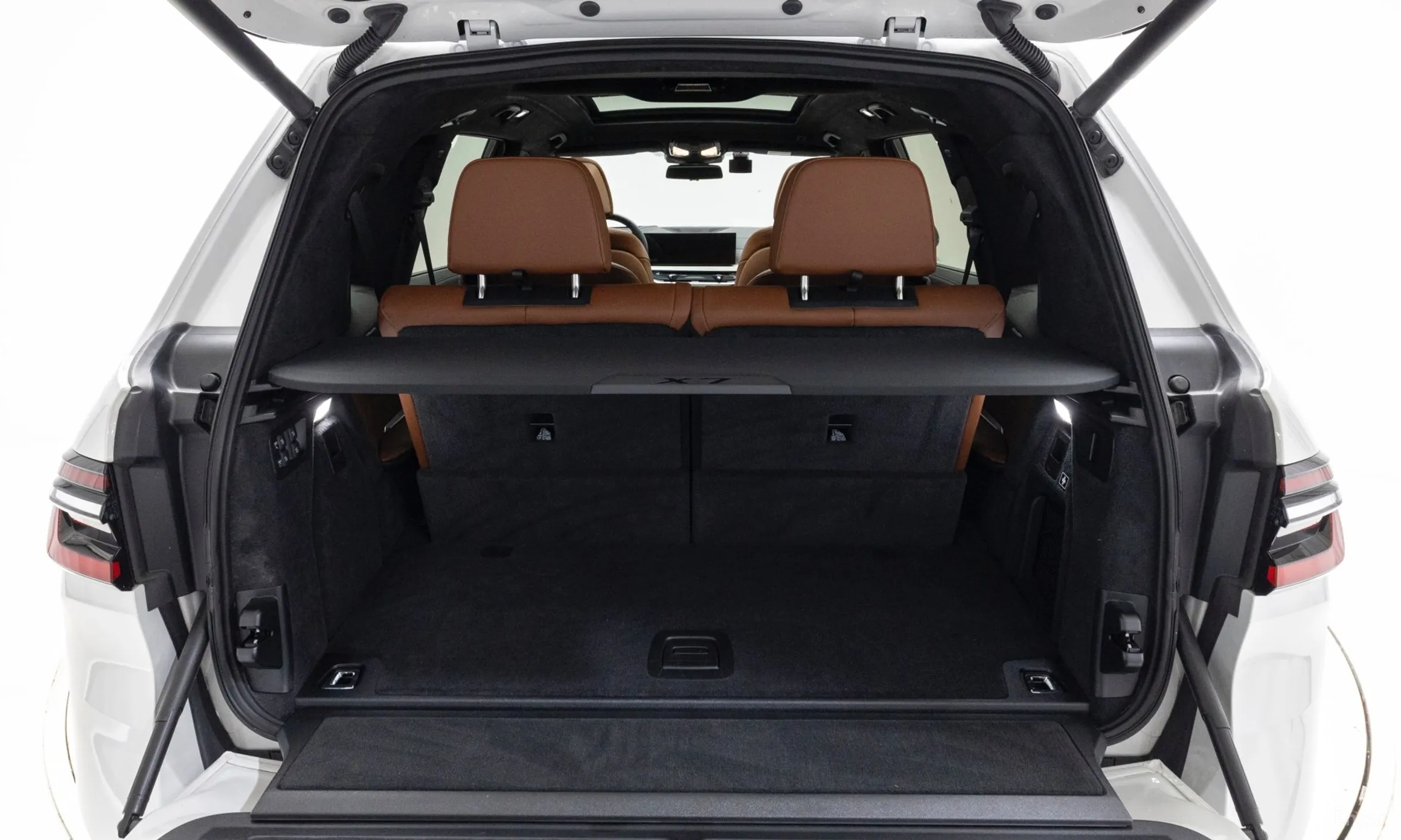 BMW X7 (G07) превью 7