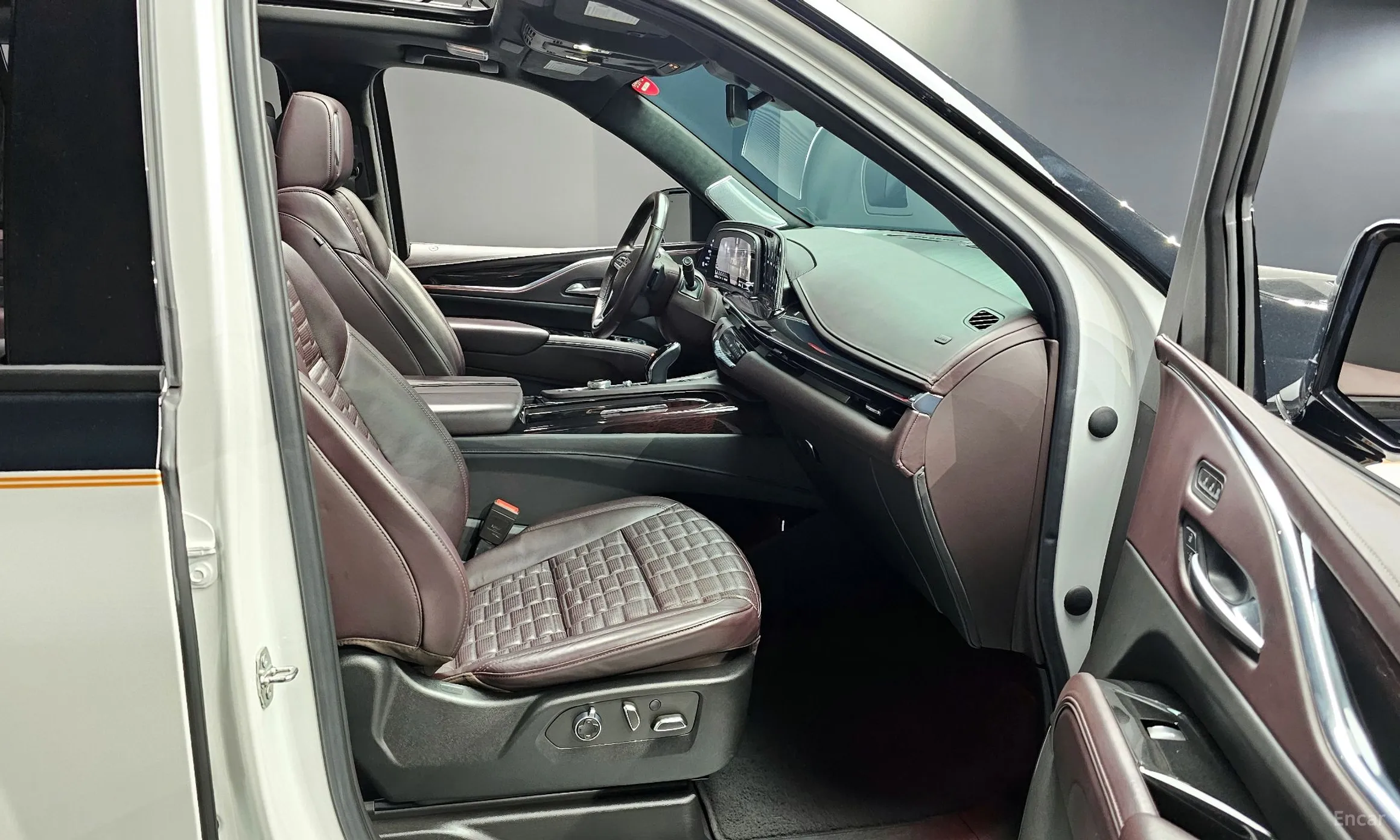 Cadillac Escalade 5th Generation превью 11