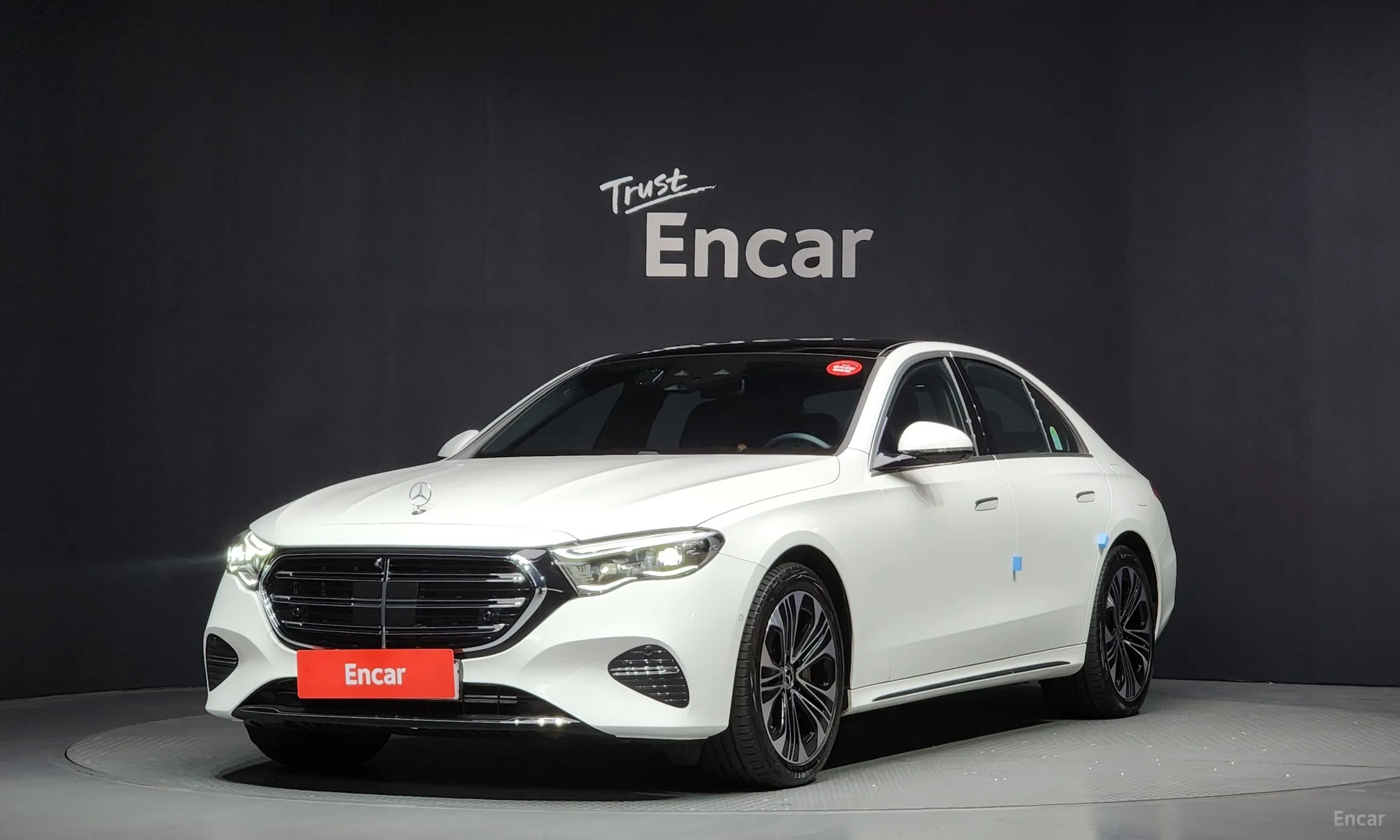 E-Class W214
