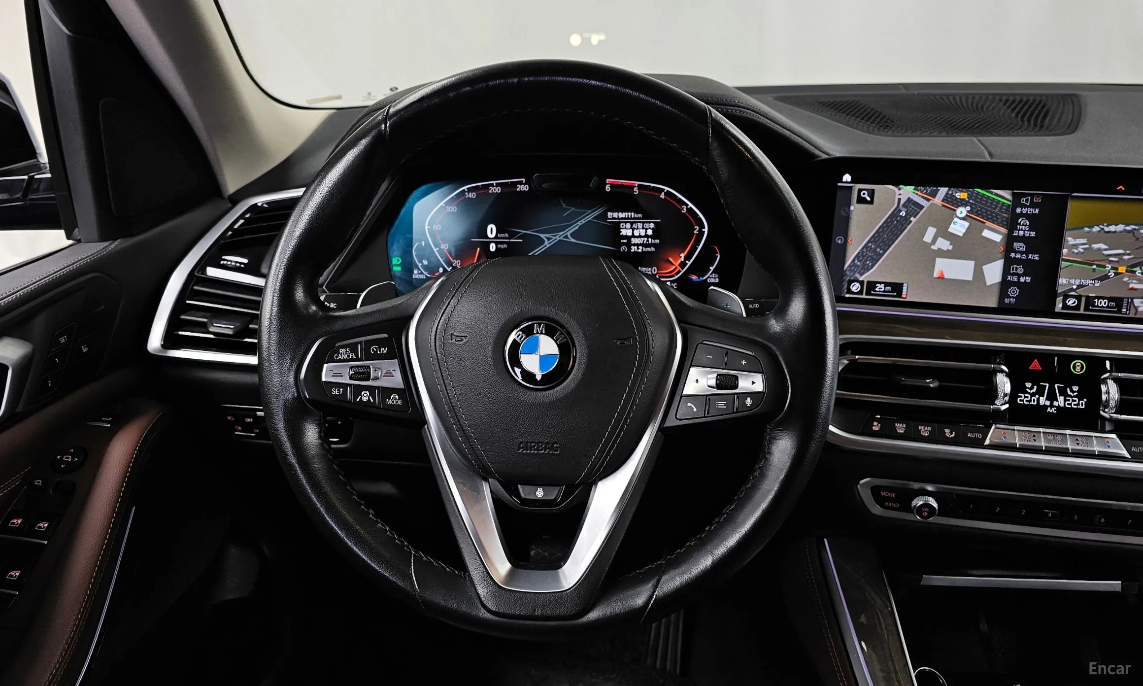 BMW X5 (G05) превью 13