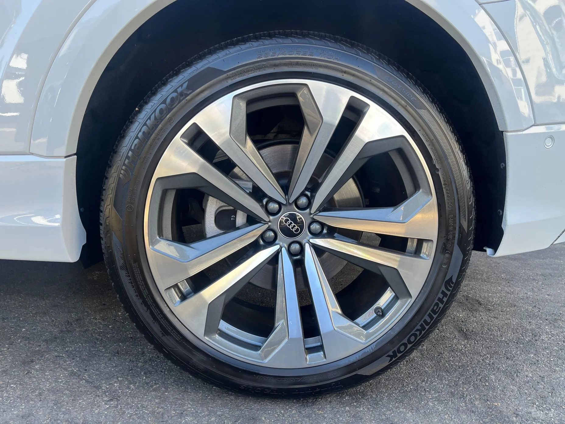 Audi Q8 (4M) превью 20