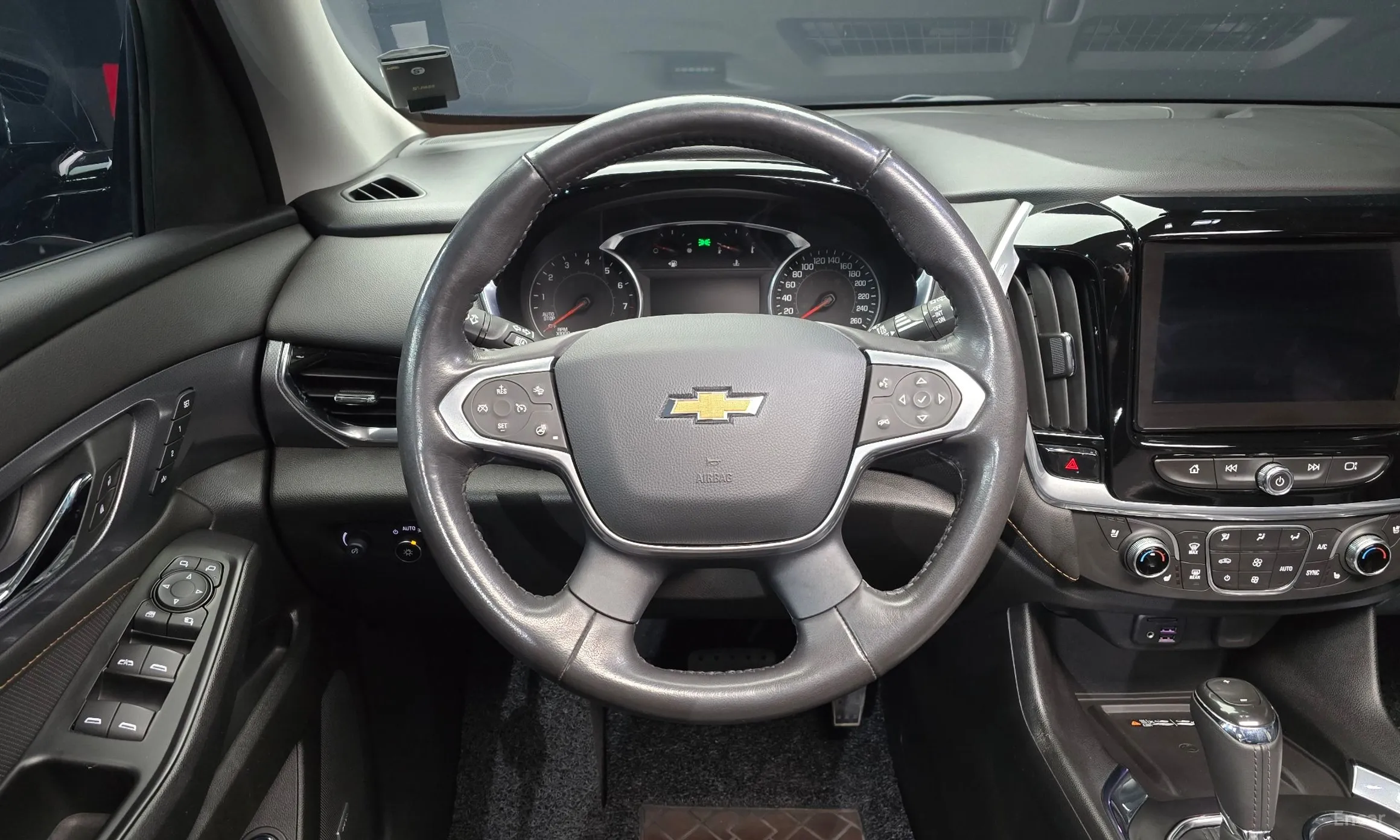 Chevrolet (GM Daewoo) Traverse превью 14