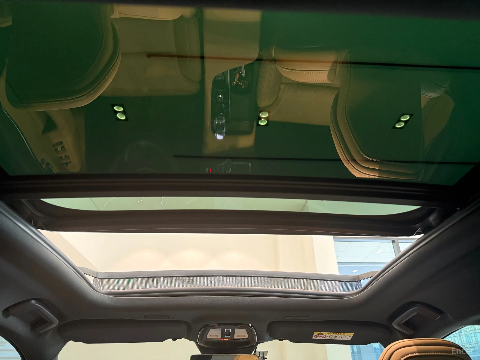 Volvo S90 превью 16