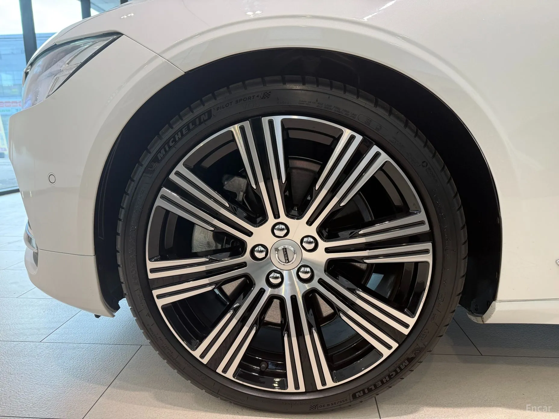 Volvo S90 превью 5