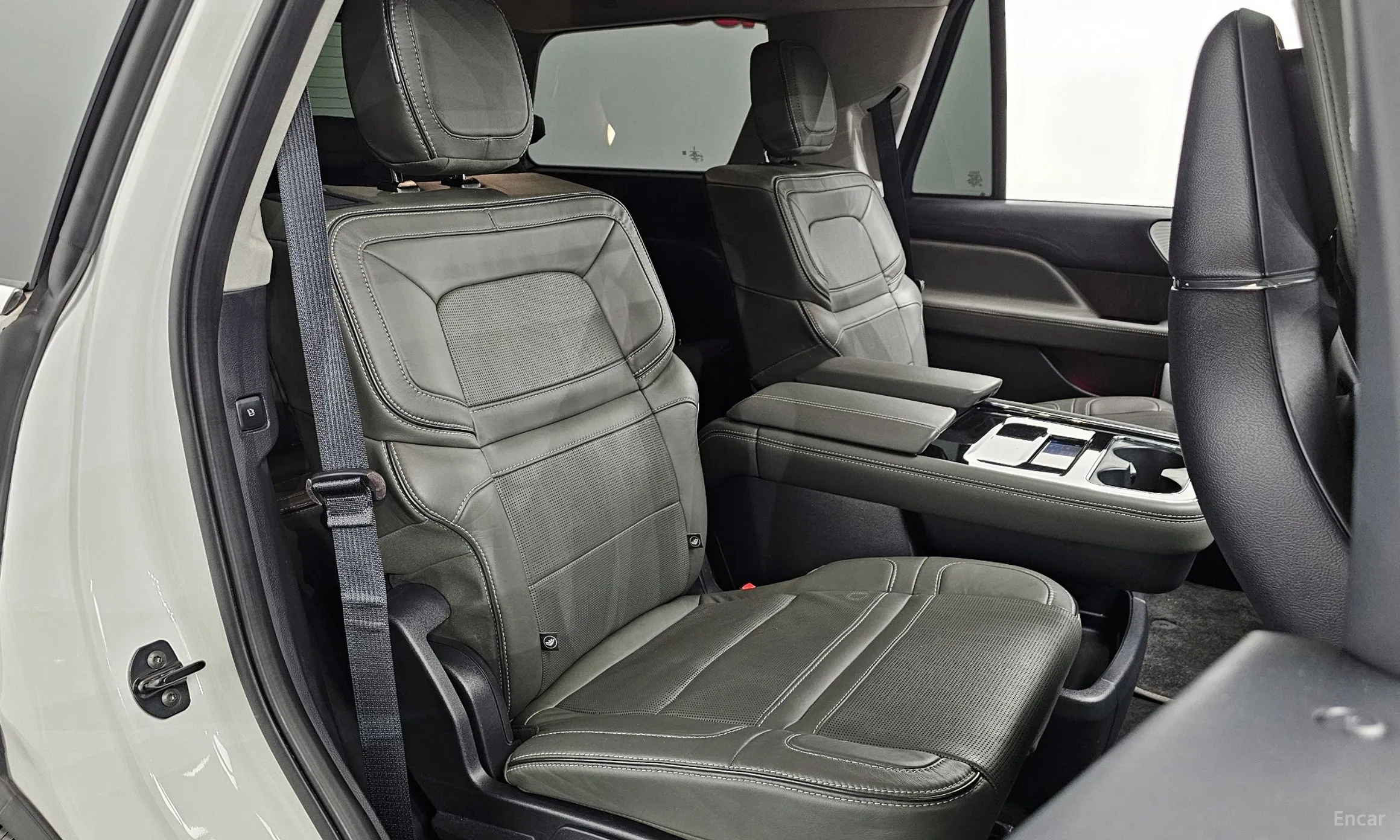 Lincoln Navigator 4th generation превью 12