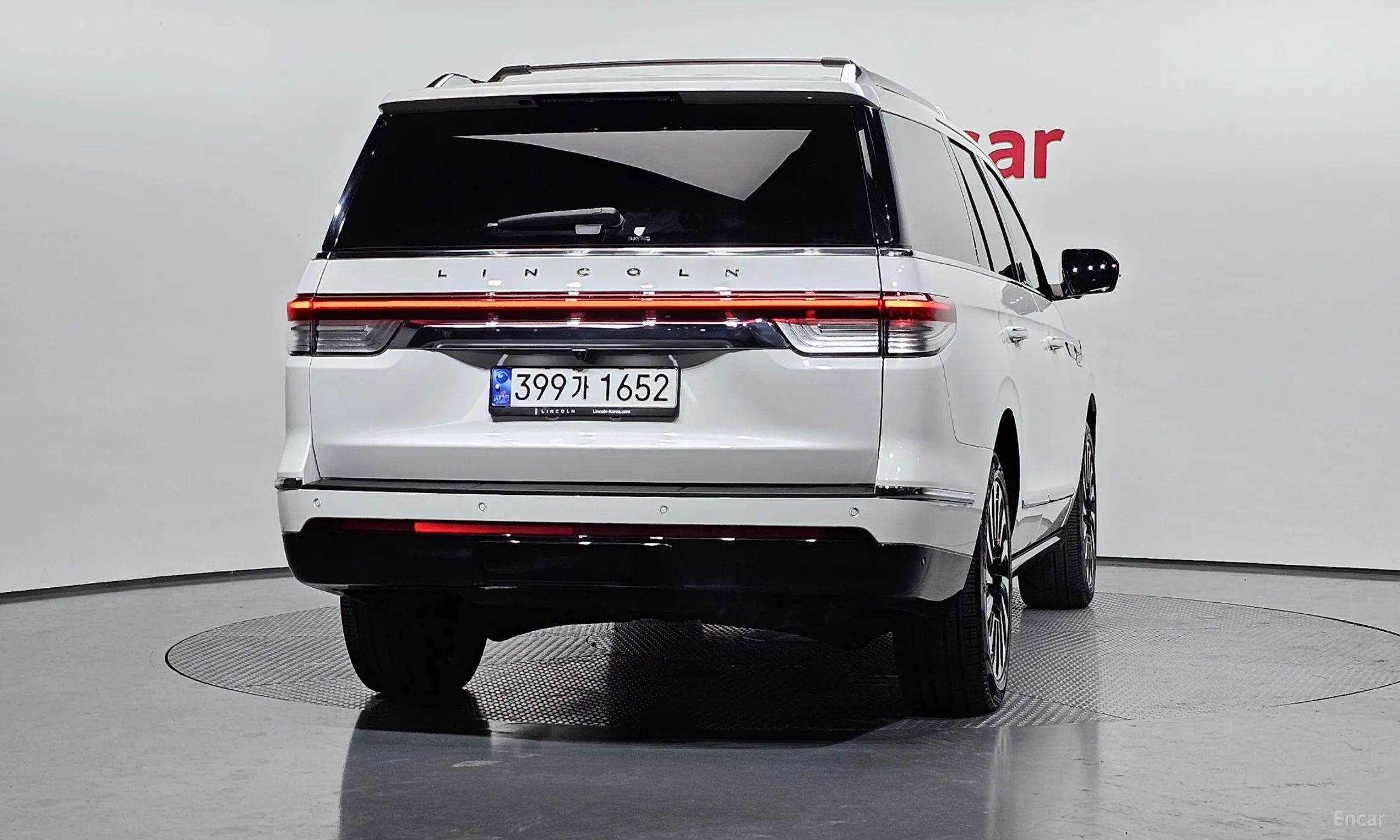 Lincoln Navigator 4th generation превью 4