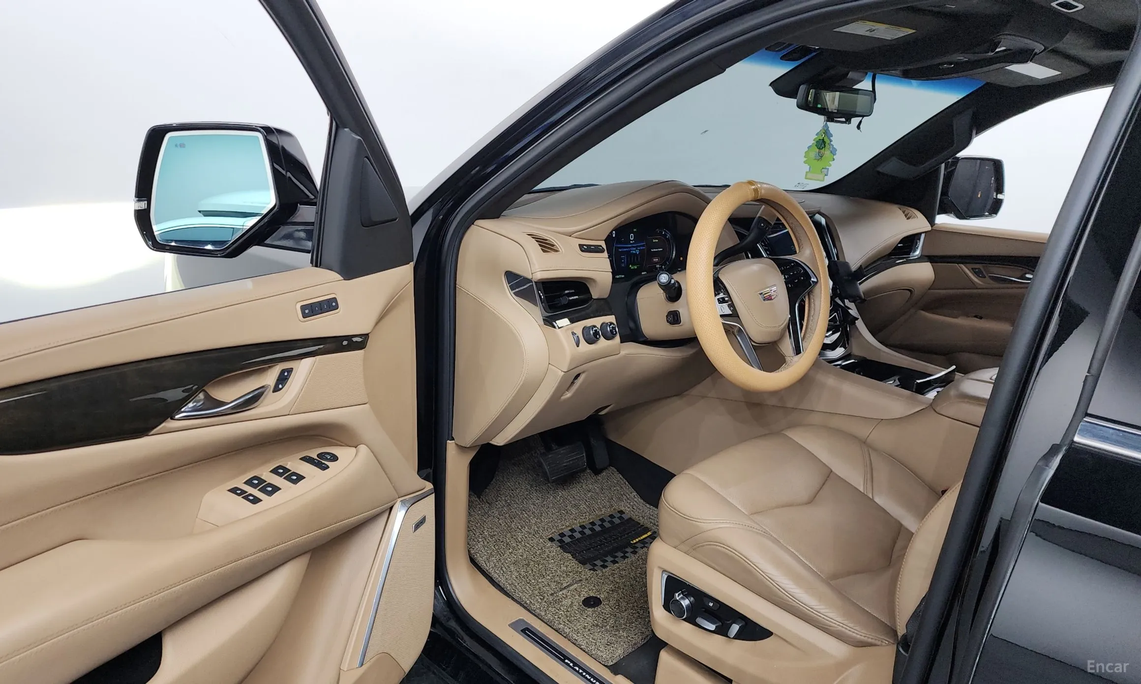 Cadillac Escalade превью 10