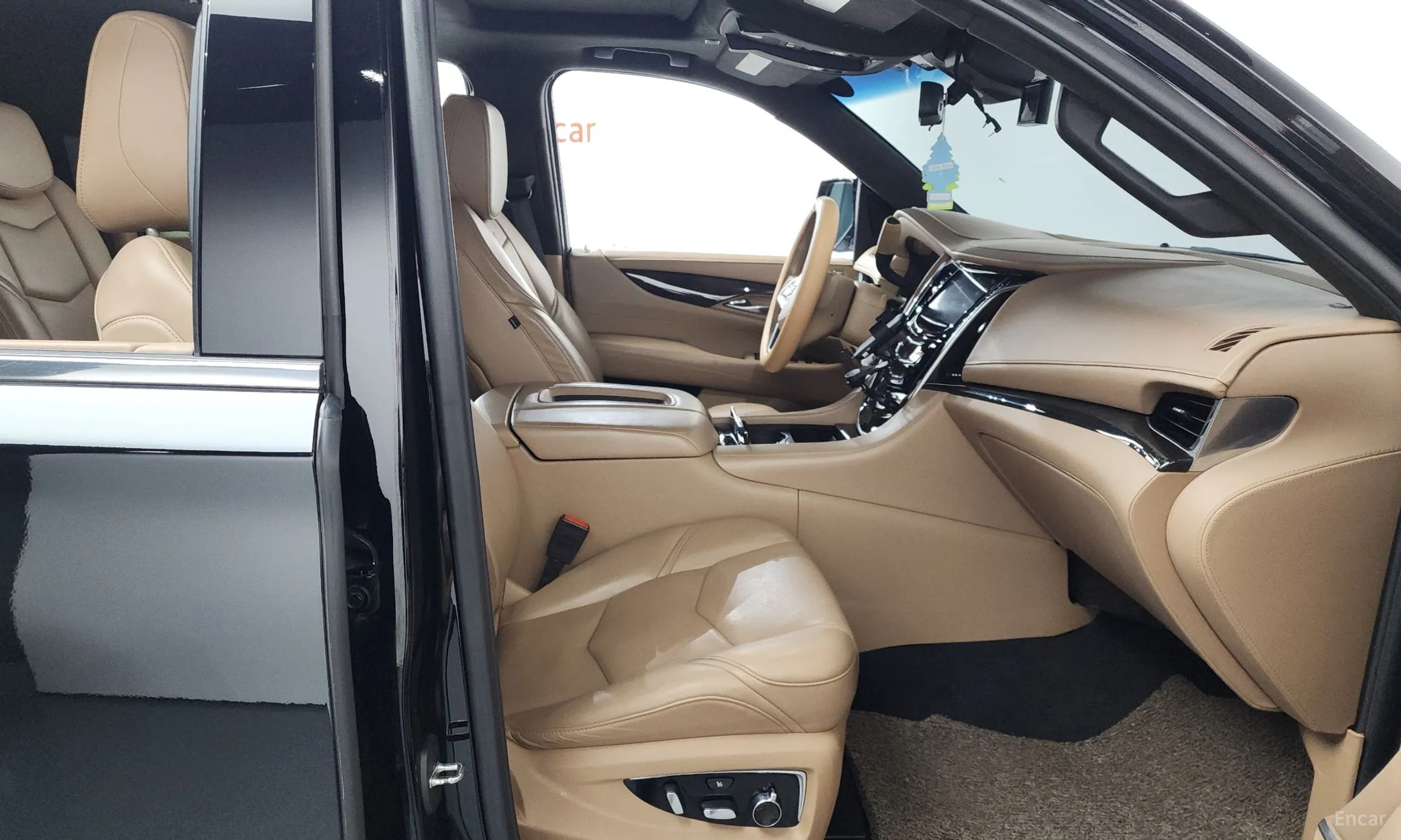 Cadillac Escalade превью 11
