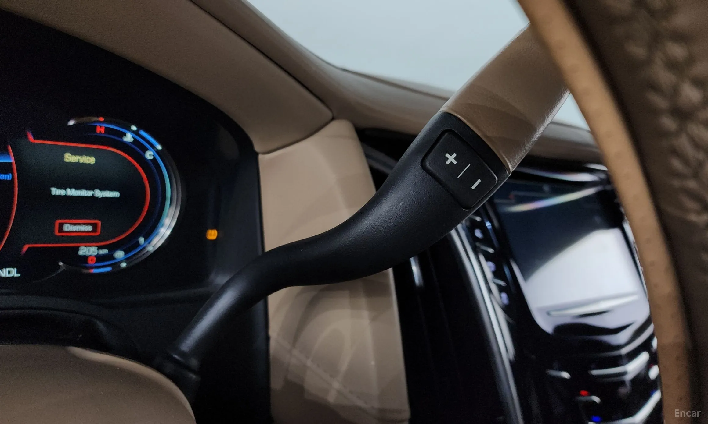 Cadillac Escalade превью 9