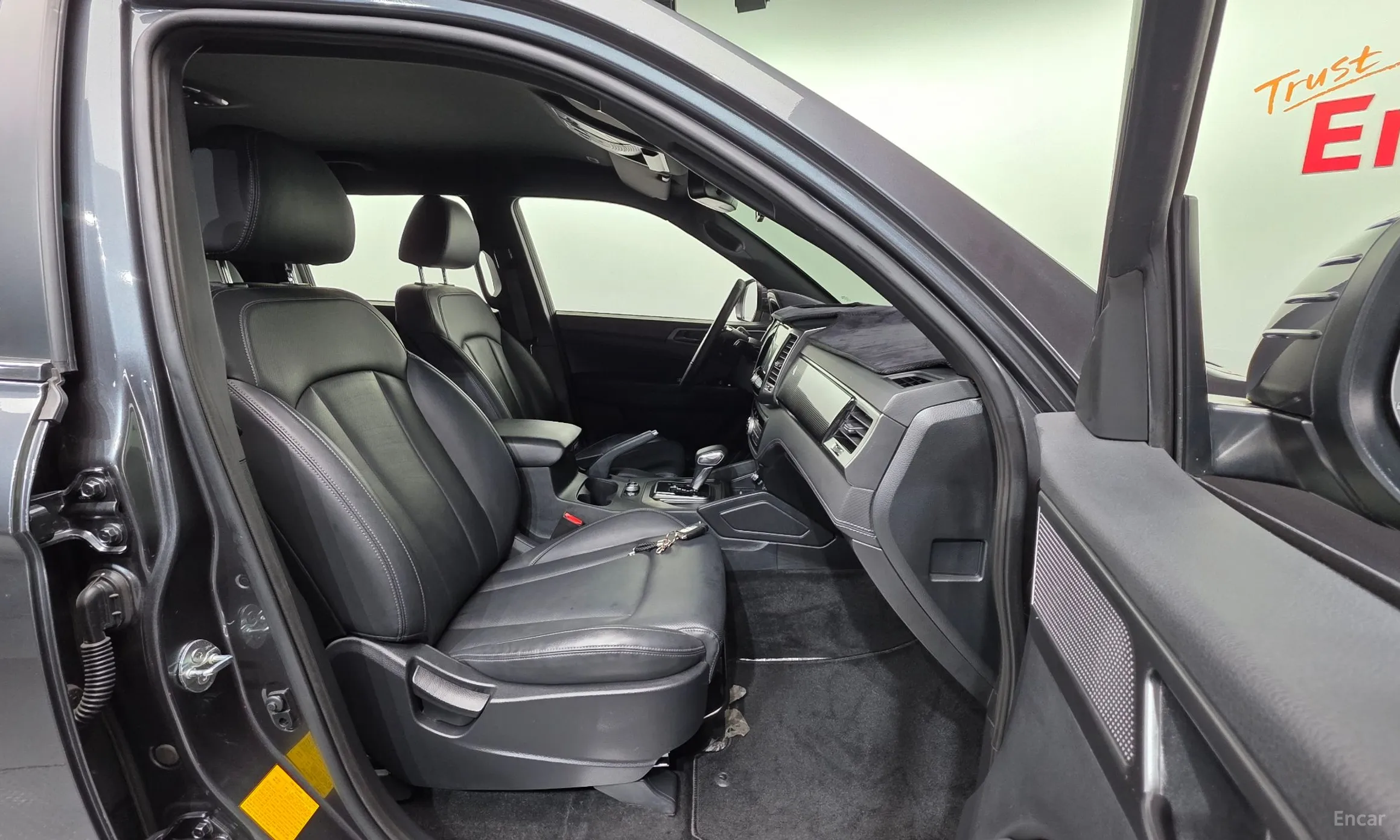 KG Mobility (SsangYong) Rexton Sports превью 10