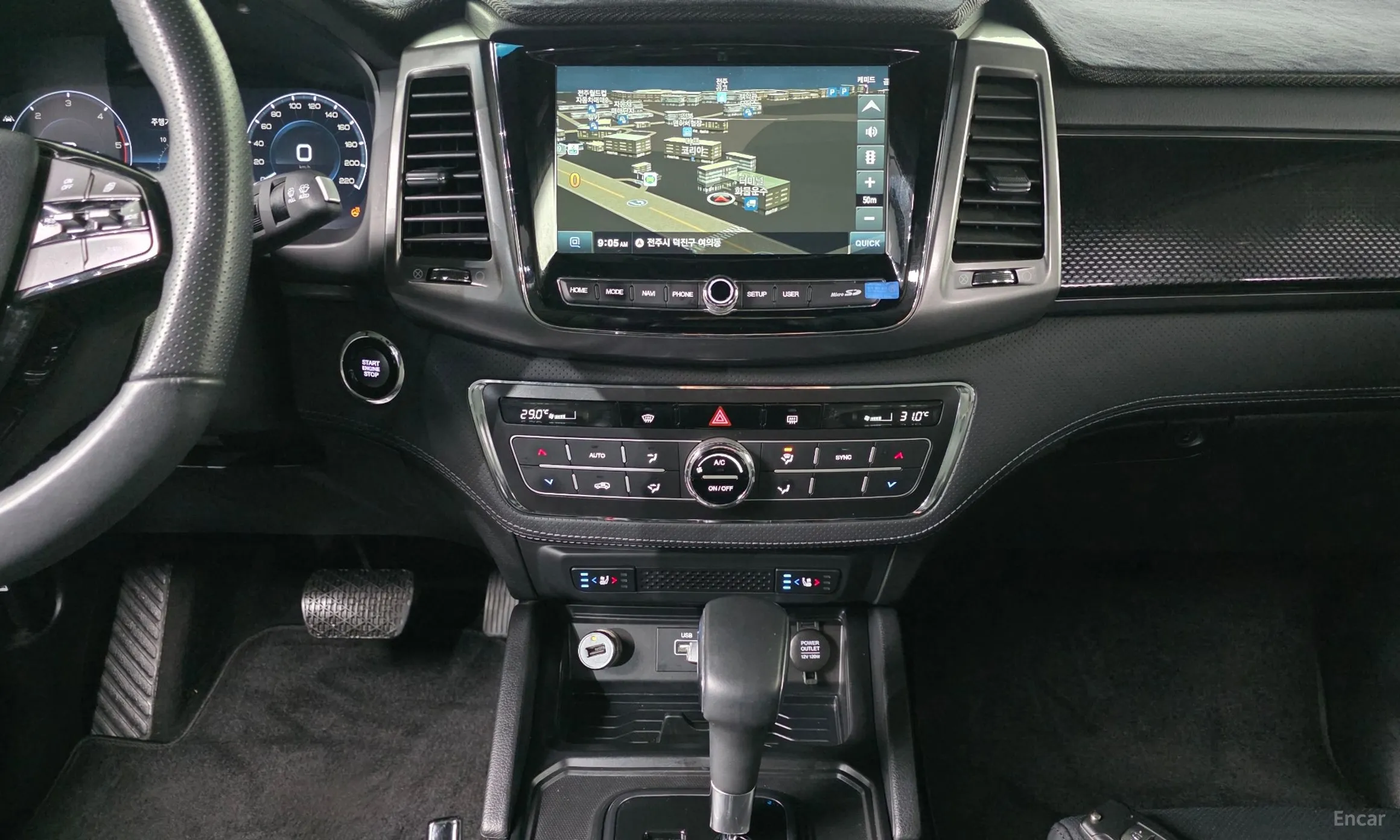KG Mobility (SsangYong) Rexton Sports превью 15