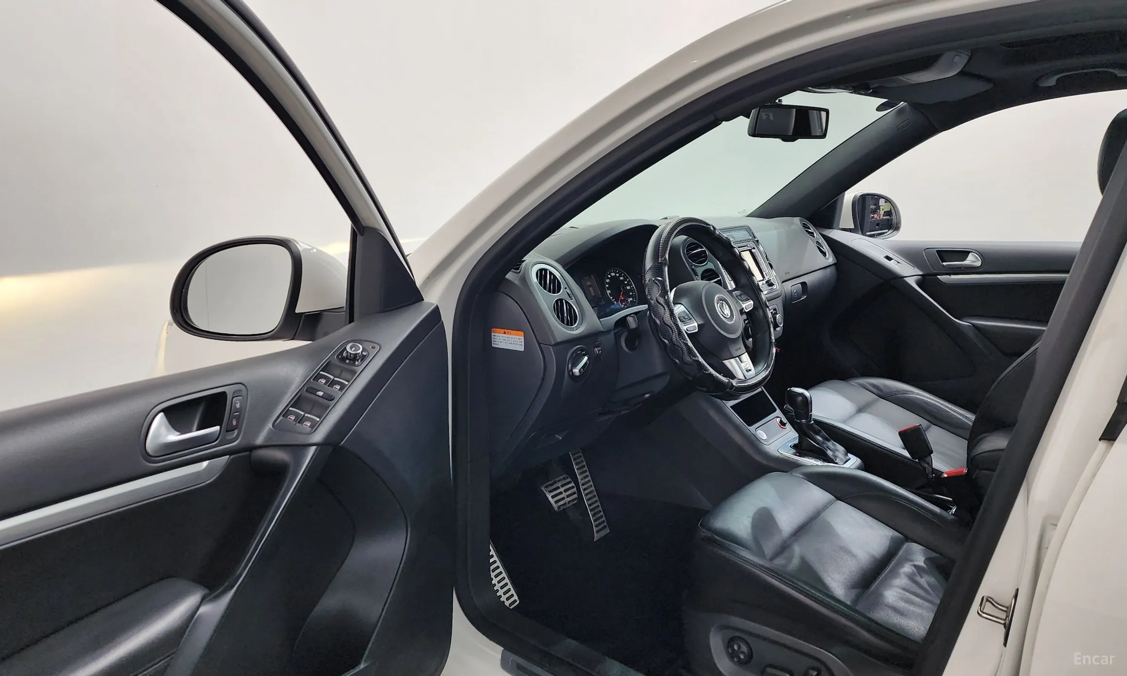 Volkswagen New Tiguan превью 10