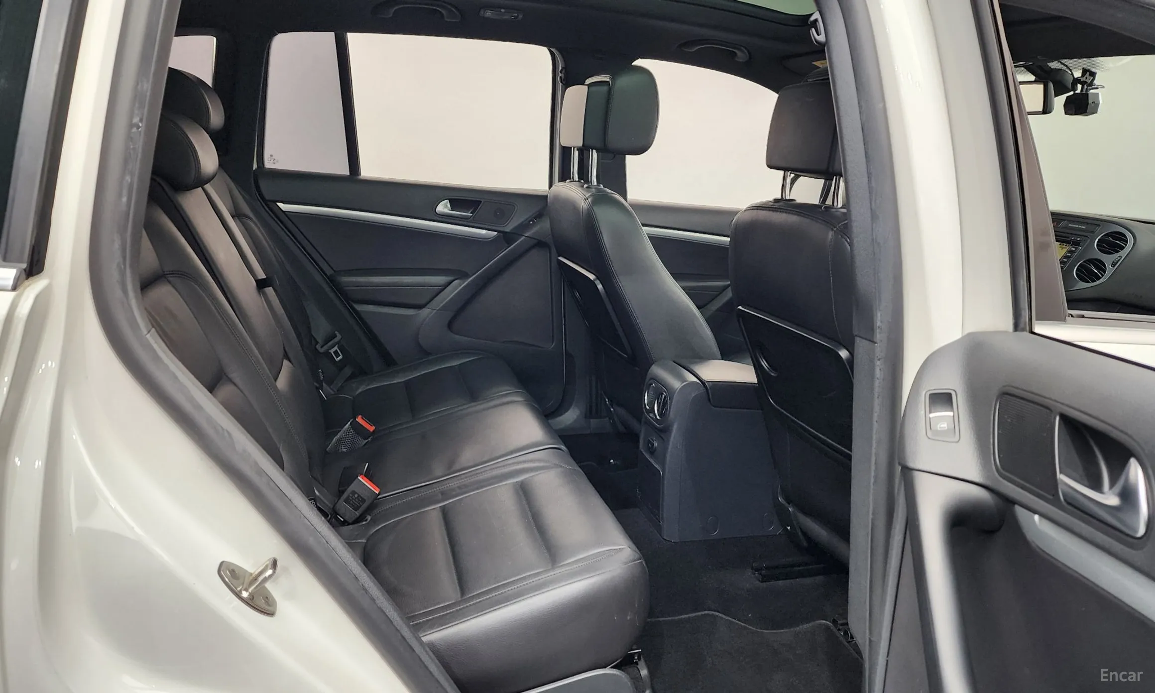 Volkswagen New Tiguan превью 12