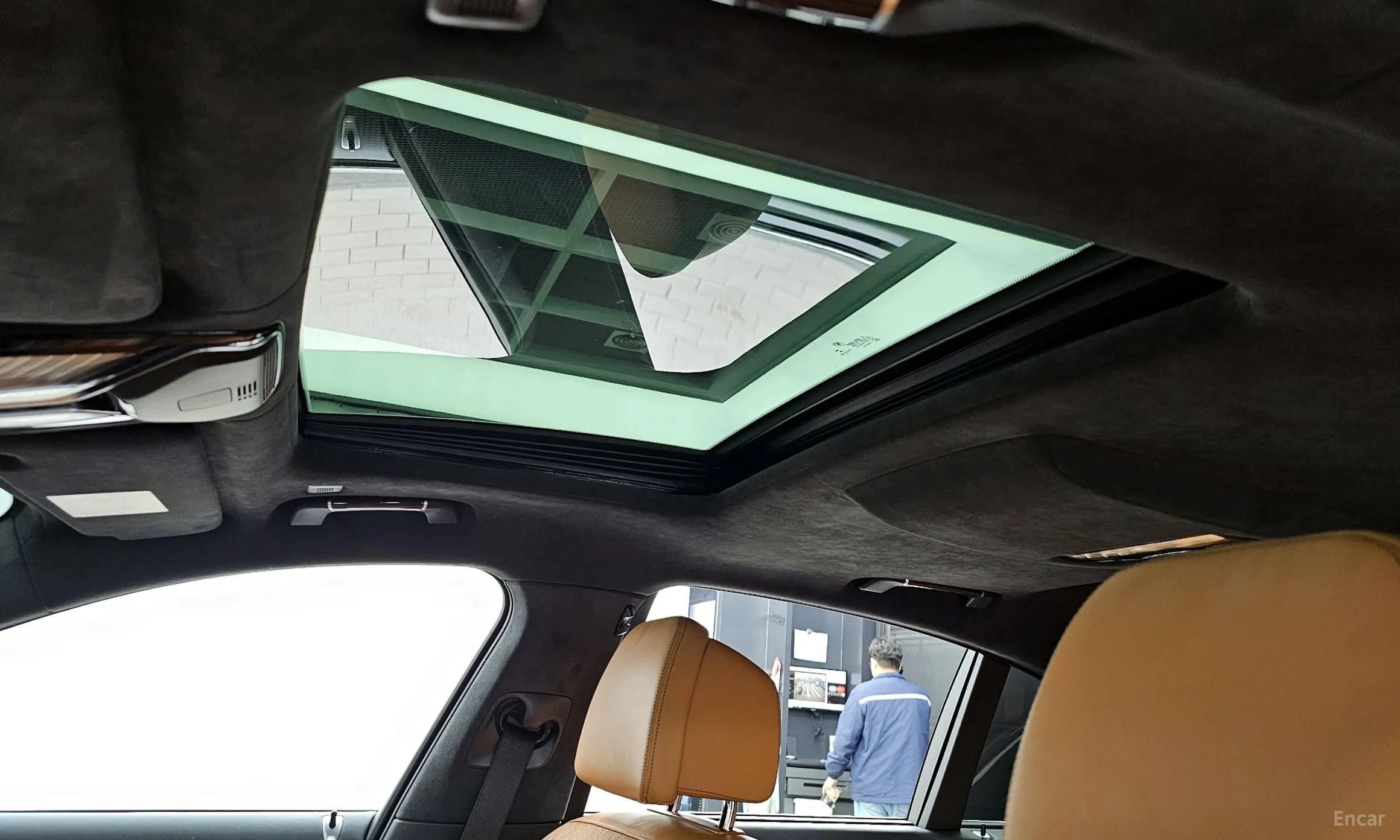BMW 7 Series (G11) превью 19