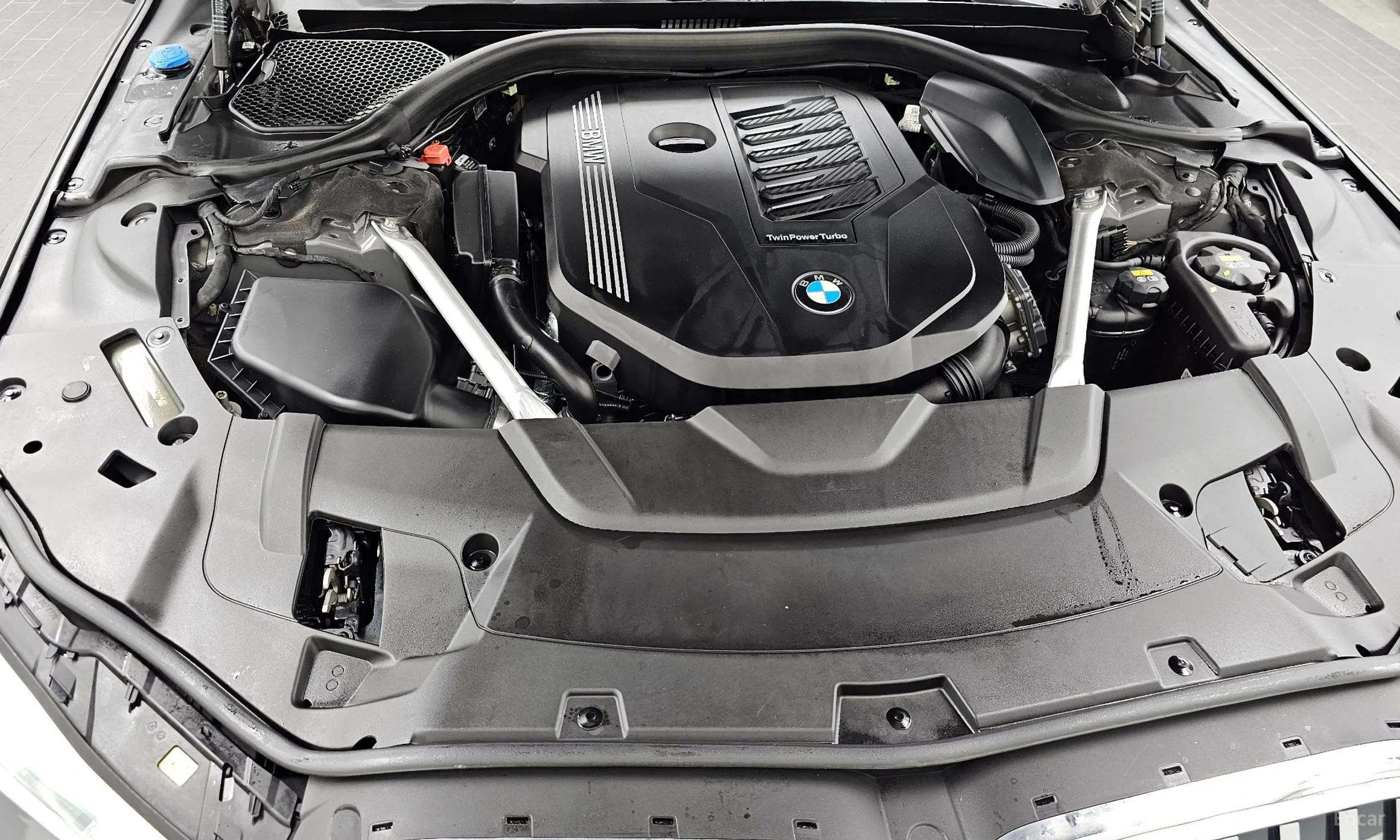 BMW 7 Series (G11) превью 6