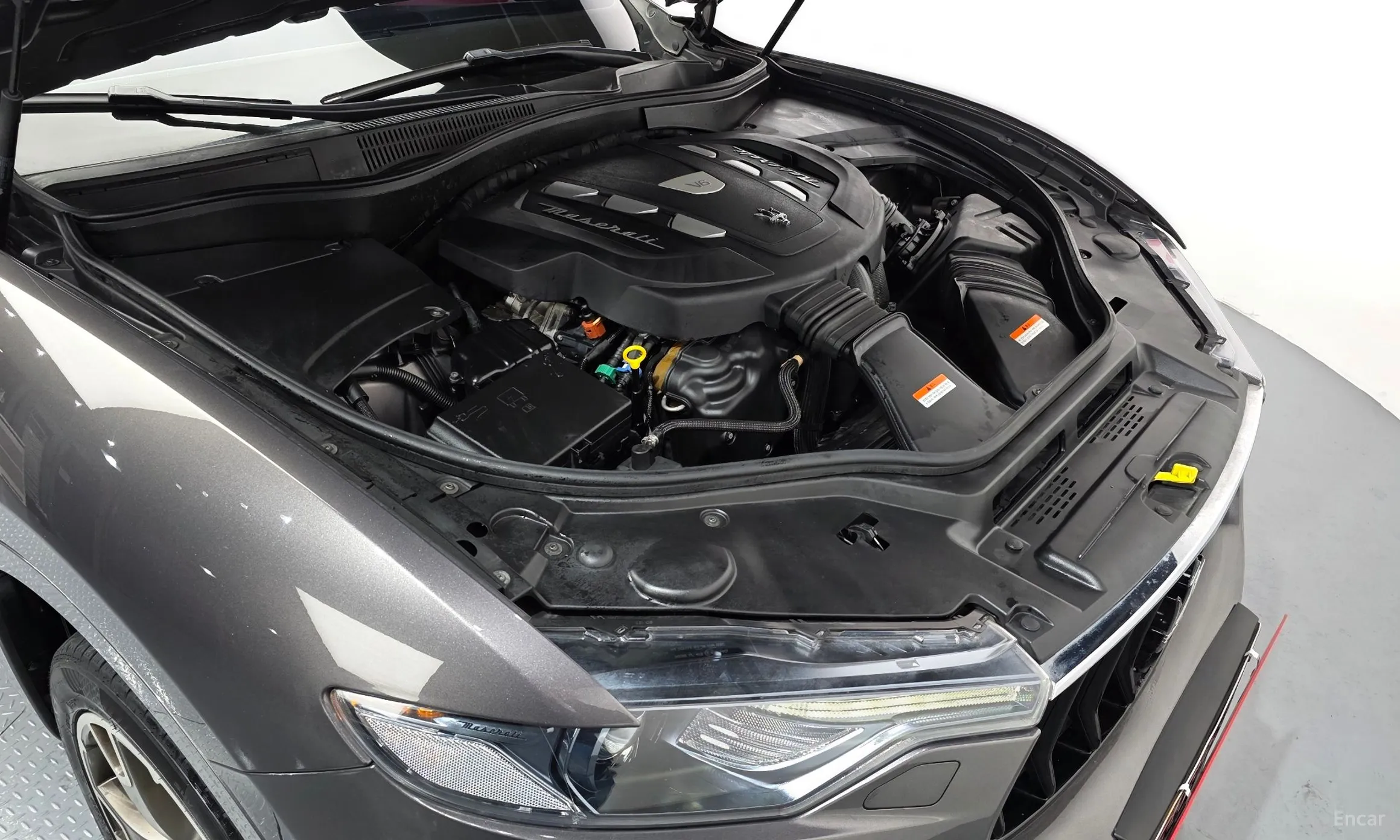 Maserati Levante превью 6